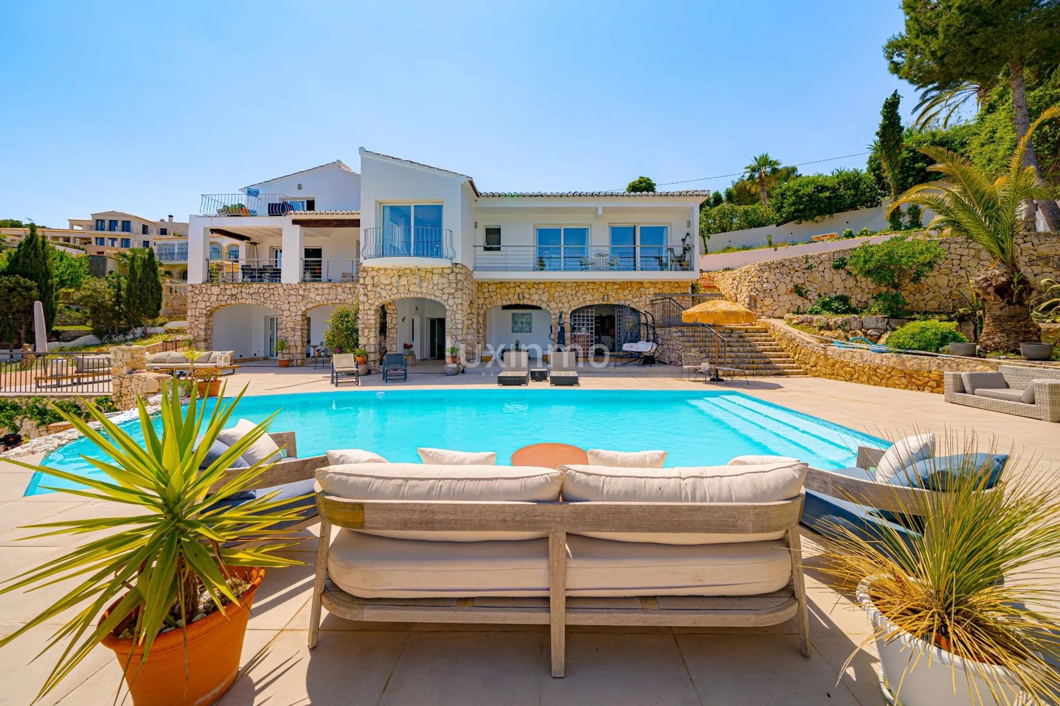 Off-market property