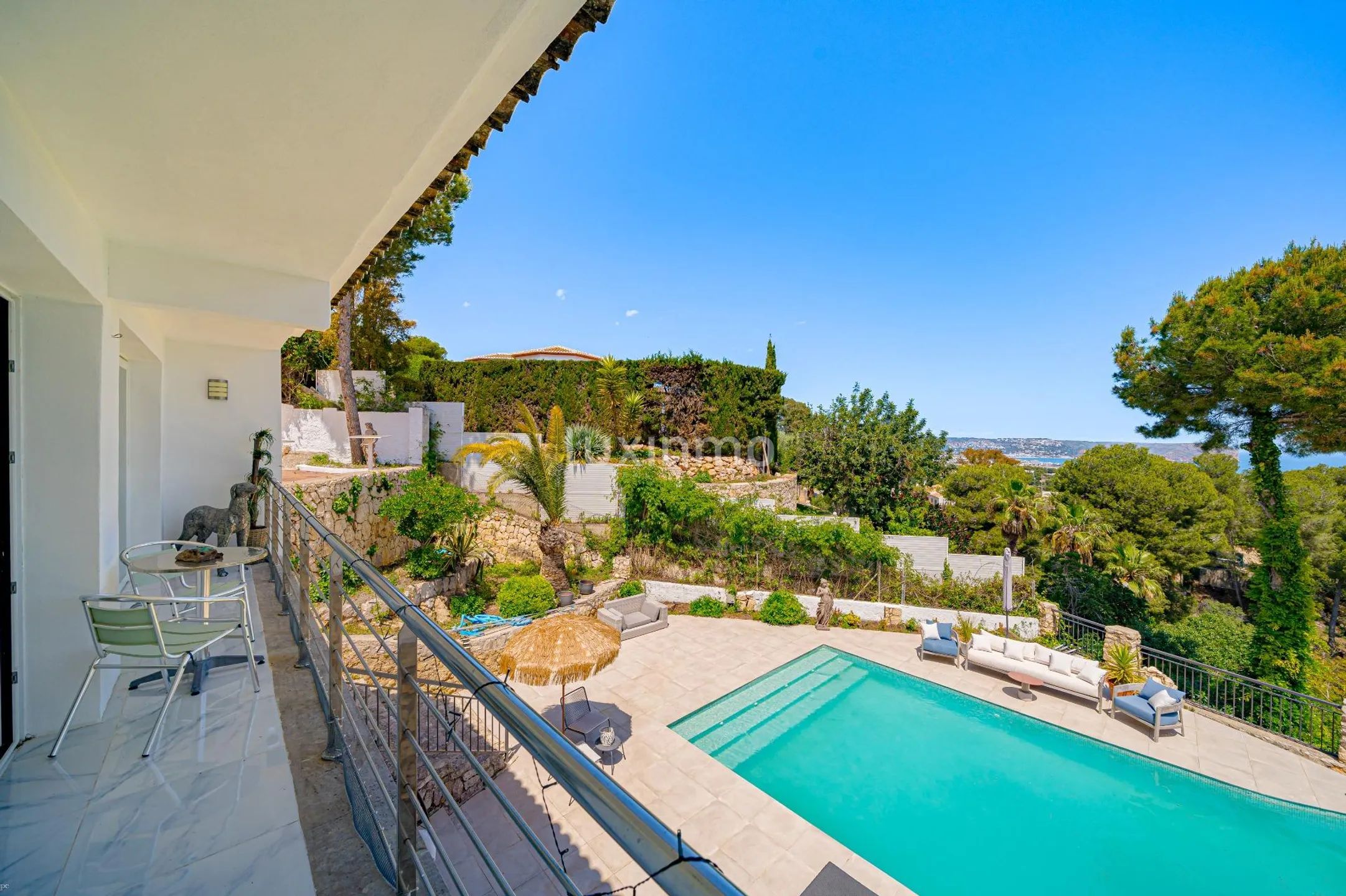 Mediterranean 5 bedroom villa with pool and panoramic sea views in Jávea — photo 28
