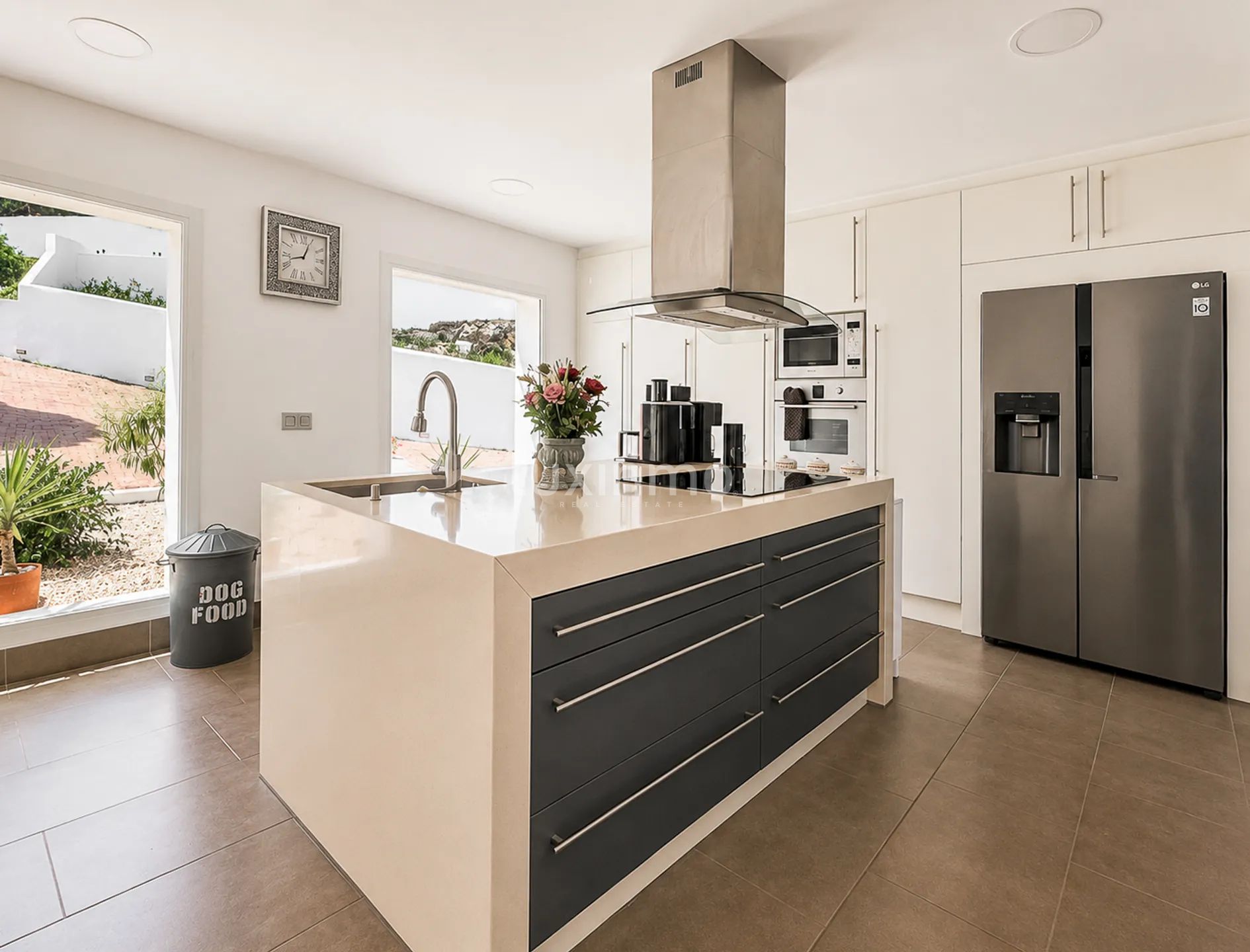 Mediterranean 5 bedroom villa with pool and panoramic sea views in Jávea — photo 13