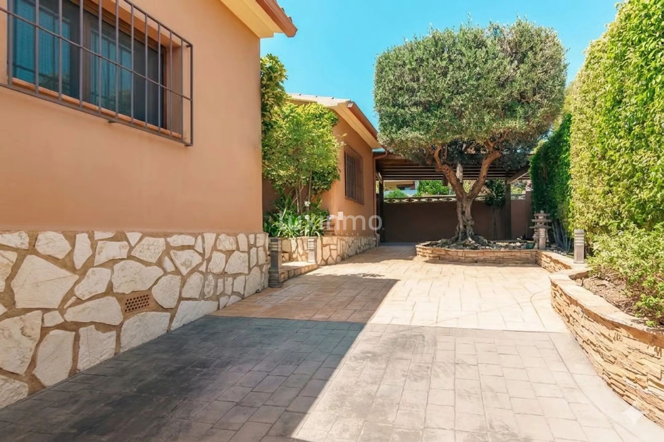Detached Mediterranean villa in La Nucia — photo 4