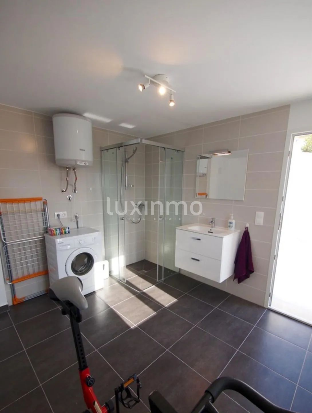 Renovated Villa with Sea Views and Private Pool in Las Rotas Dénia for sale — photo 24
