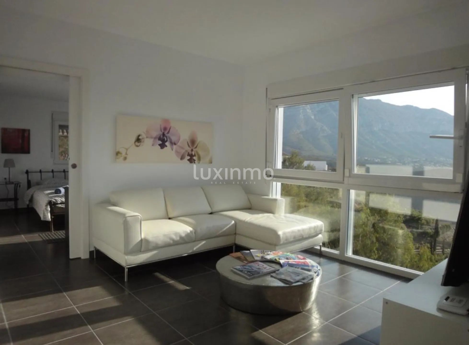Renovated Villa with Sea Views and Private Pool in Las Rotas Dénia for sale — photo 13