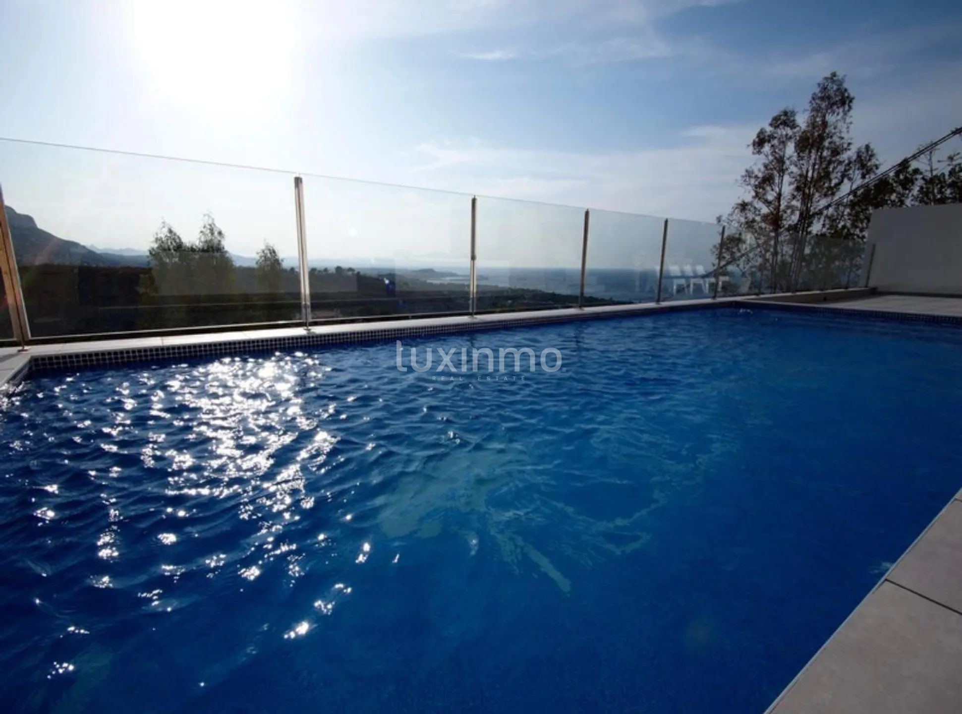 Renovated Villa with Sea Views and Private Pool in Las Rotas Dénia for sale — photo 7