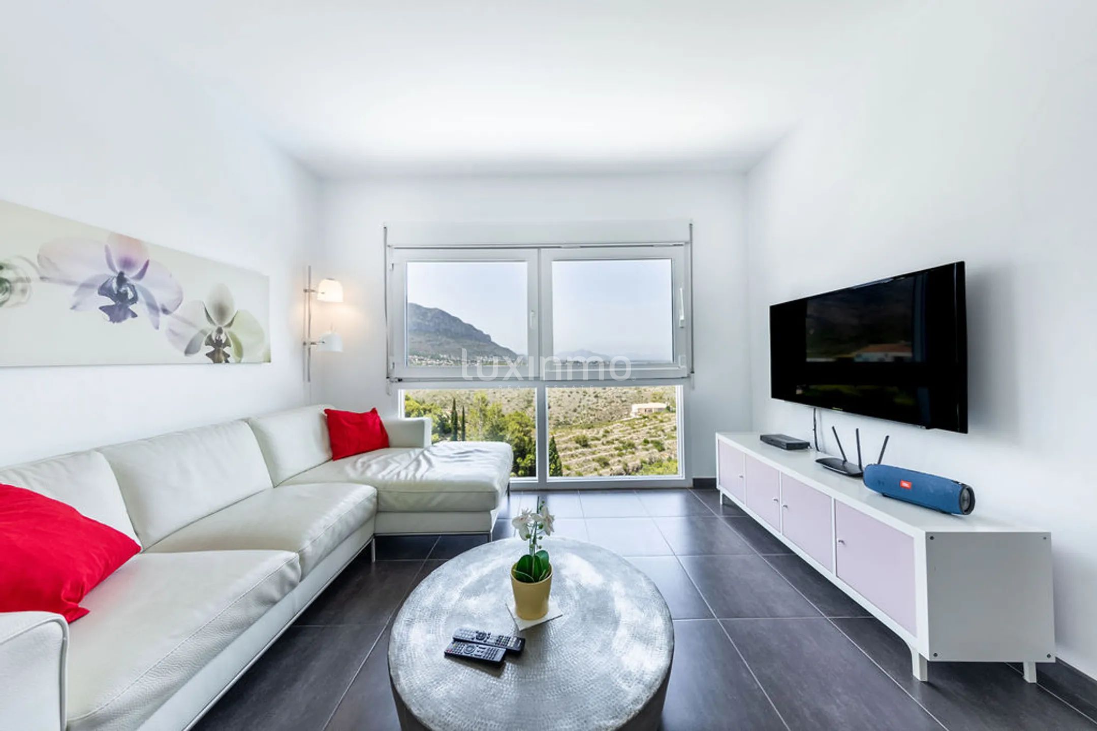 Renovated Villa with Sea Views and Private Pool in Las Rotas Dénia for sale — photo 6