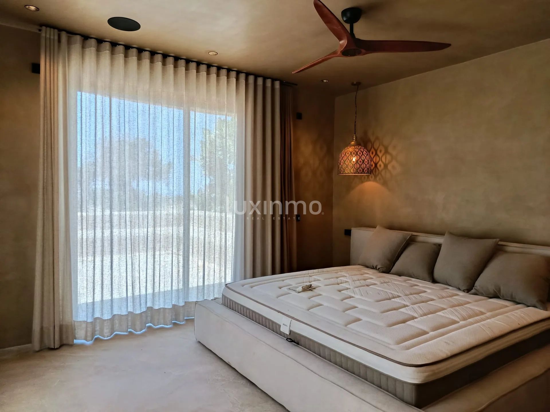 Schitterende nieuwe villa Ibiza stijl in Cala Compta met uitzicht op zee — photo 17