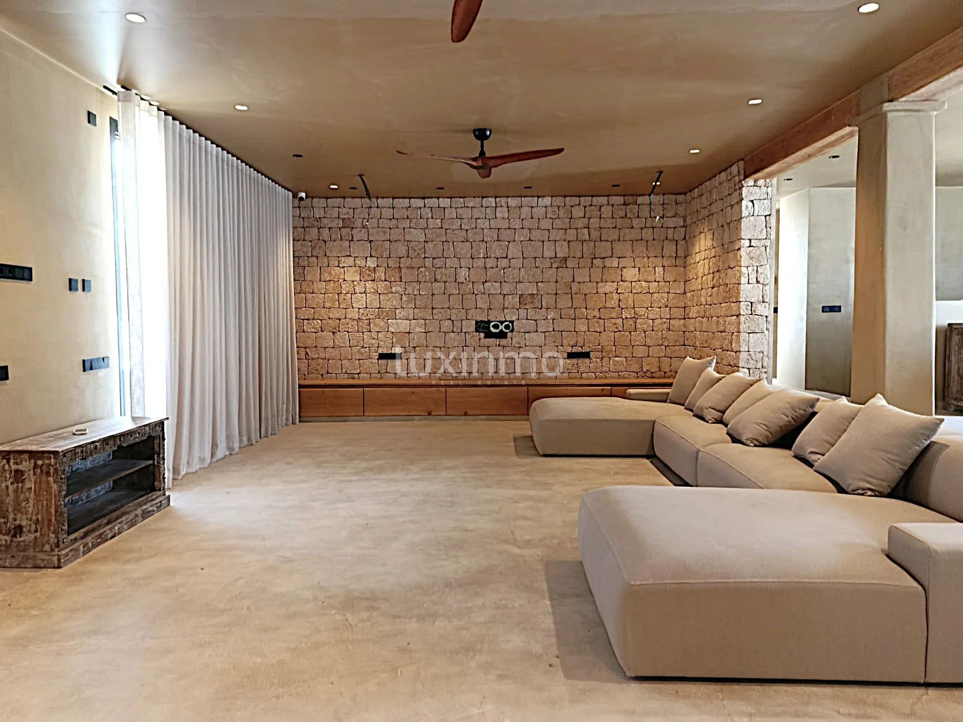 Schitterende nieuwe villa Ibiza stijl in Cala Compta met uitzicht op zee — photo 9