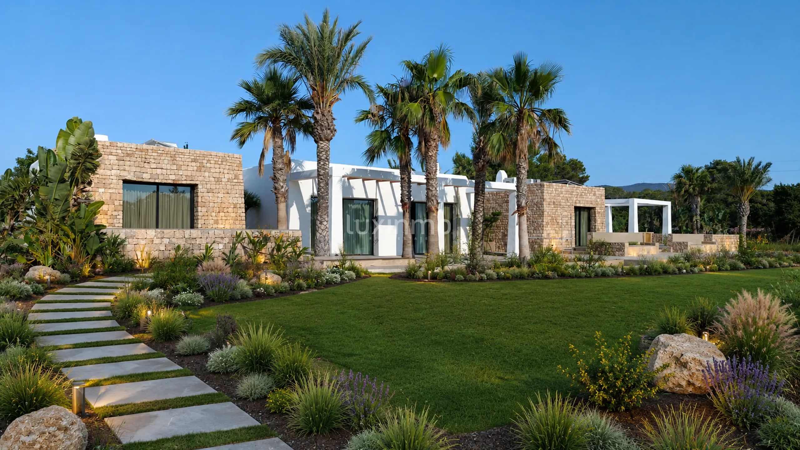 Superbe villa neuve de style Ibiza à Cala Compta avec vue sur la mer