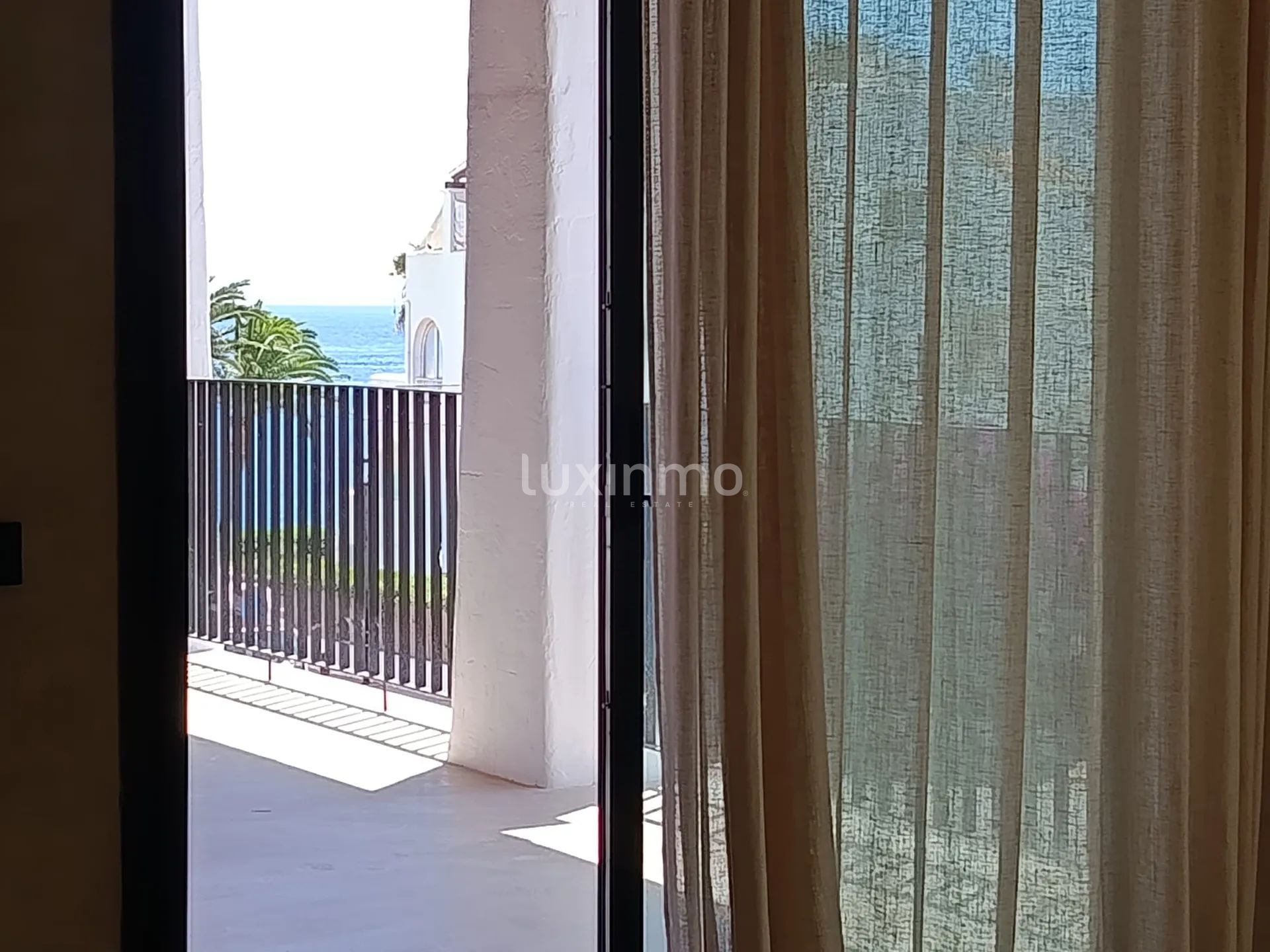New-build modern Mediterranean villa with sea views — photo 15