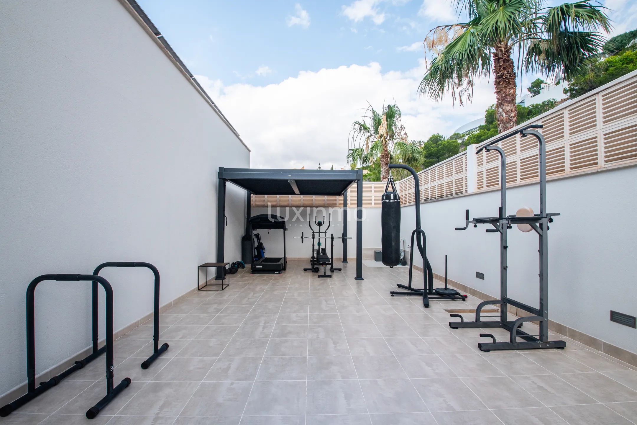 Penthouse with panoramic sea views in Altea — photo 20