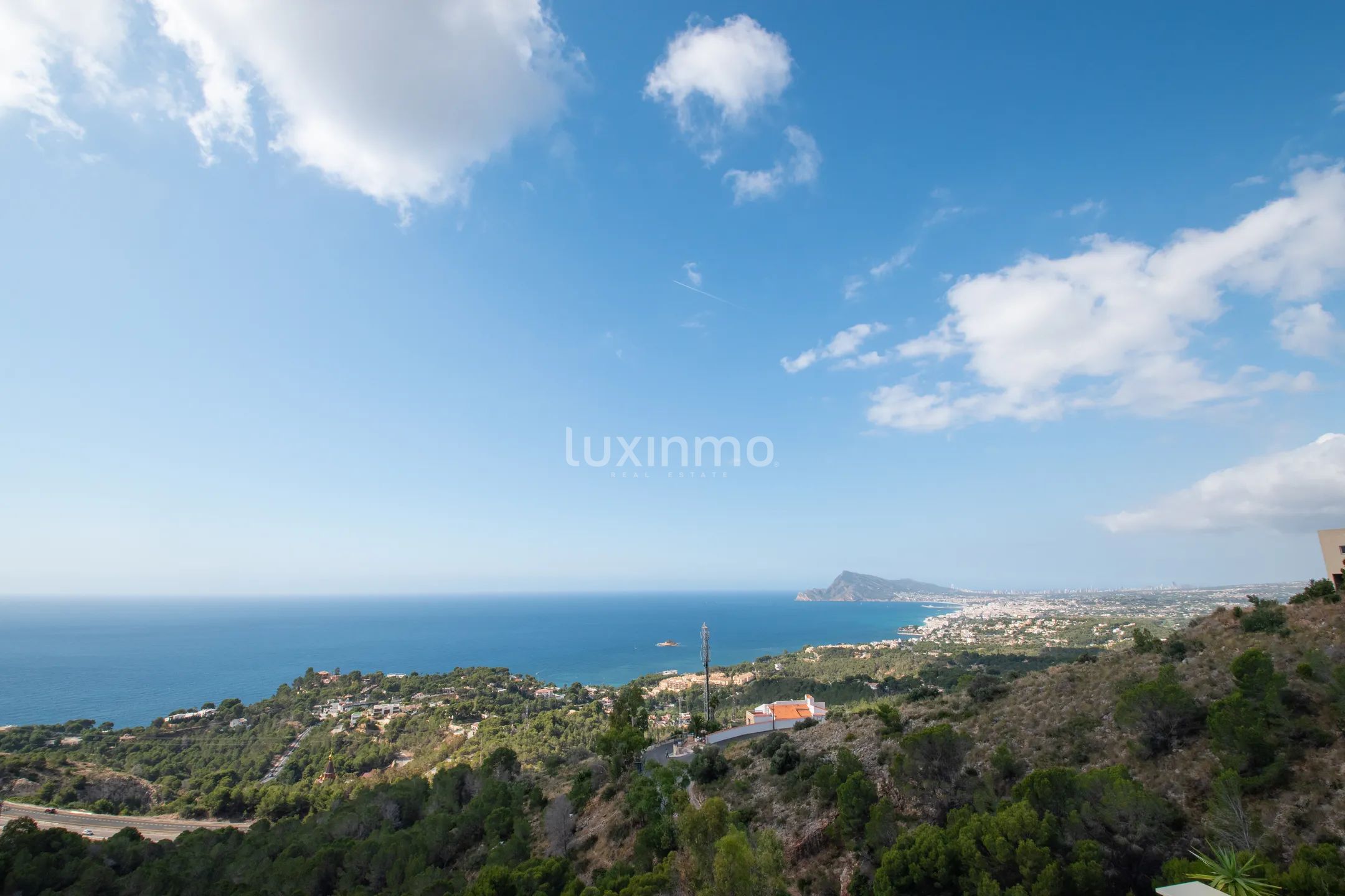 Penthouse mit Panoramablick auf das Meer in Altea