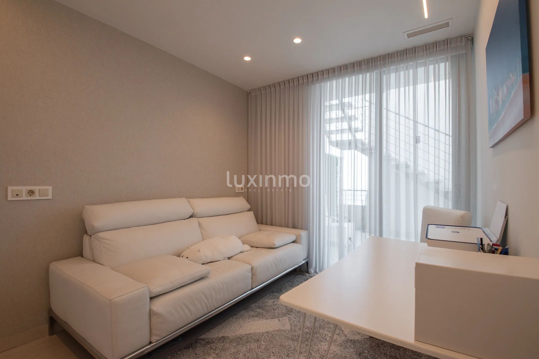 Penthouse with panoramic sea views in Altea — photo 13