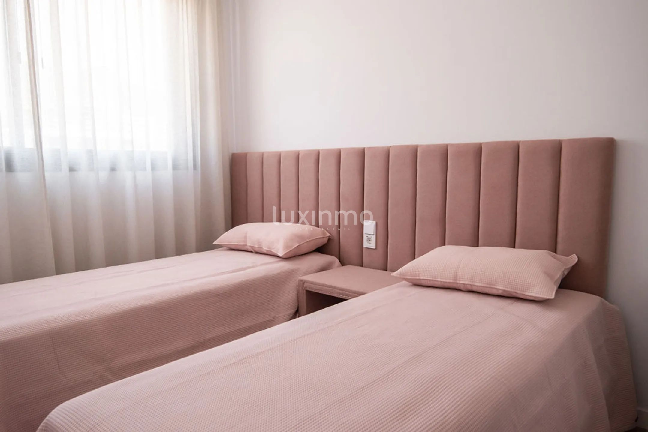 Modern new build penthouse with panoramic sea views — photo 10
