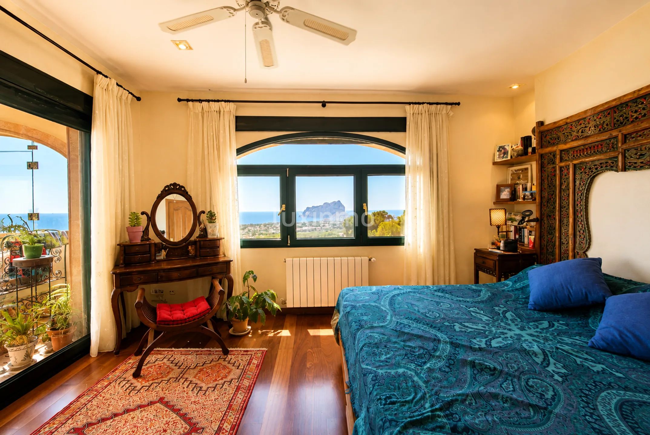 Mediterranean luxury villa with panoramic sea views — photo 13