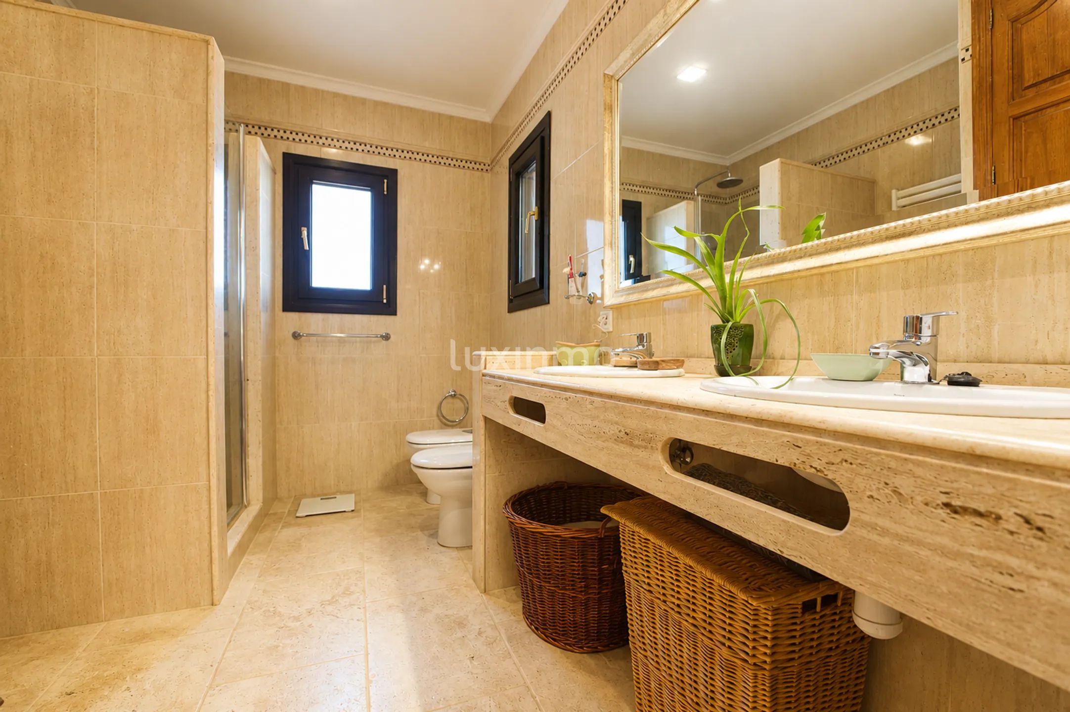 Mediterranean luxury villa with panoramic sea views — photo 18