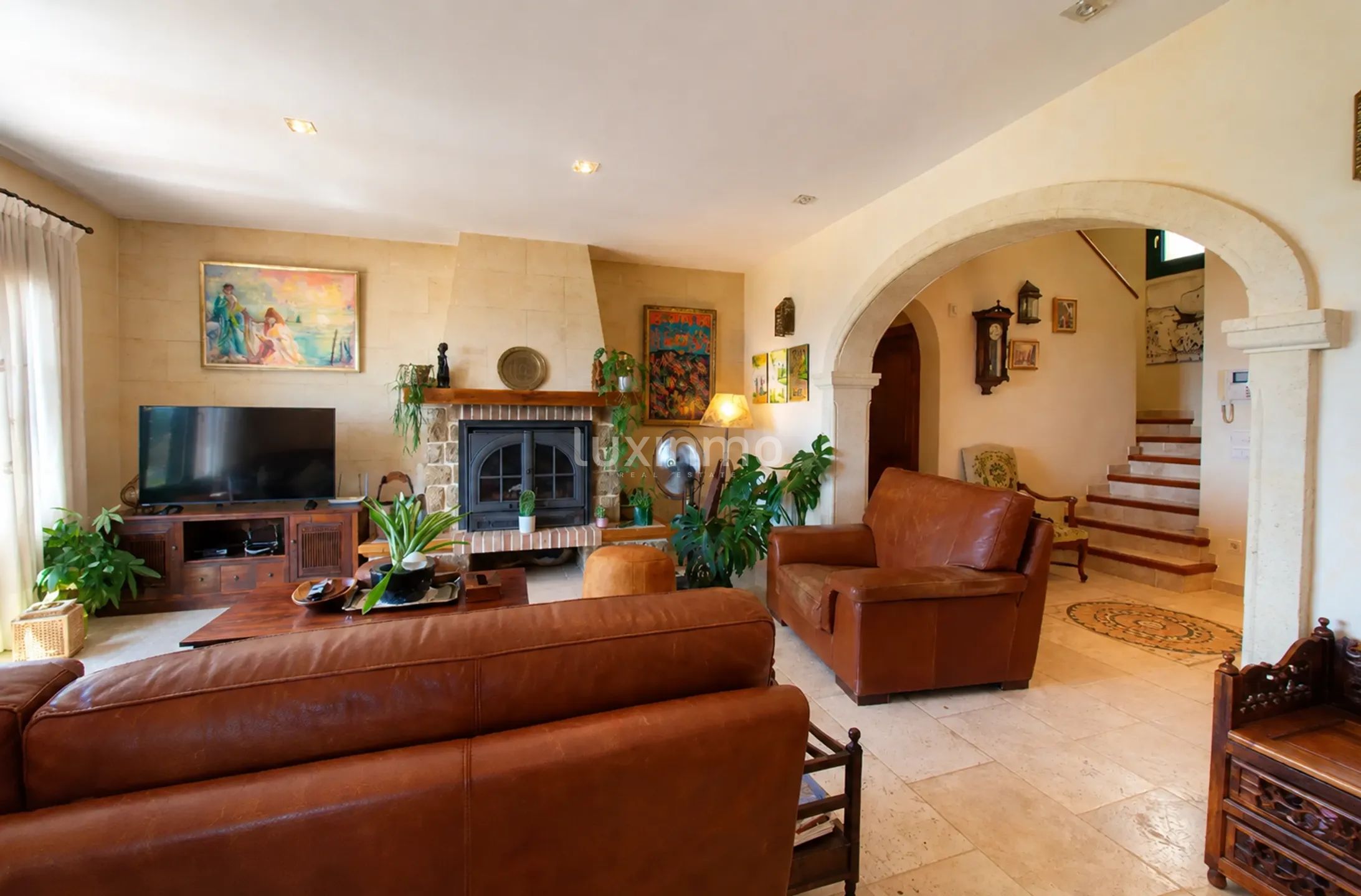 Mediterranean luxury villa with panoramic sea views — photo 27