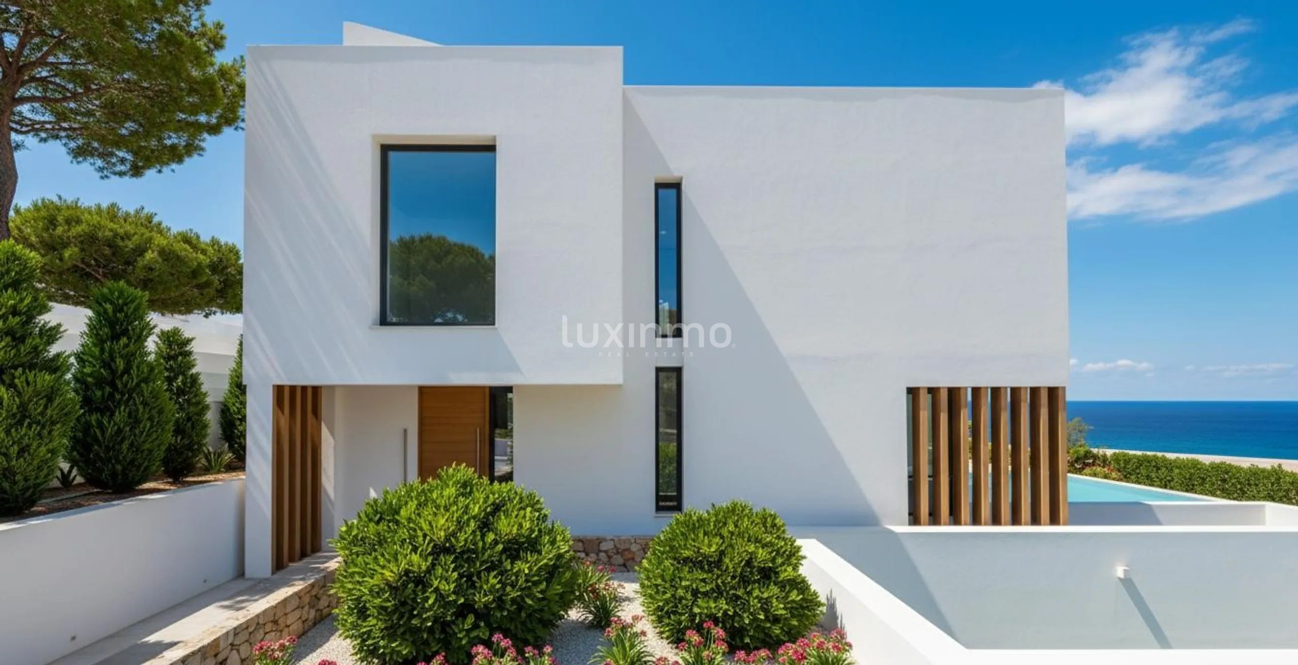 New build contemporary 3-Bed Villa with Pool in Moraira for sale — photo 2