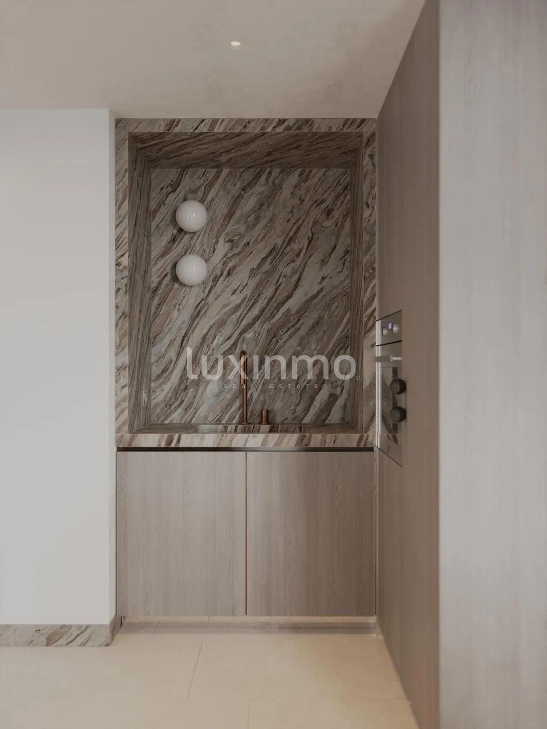 Exclusive designer apartment with sea views — photo 8