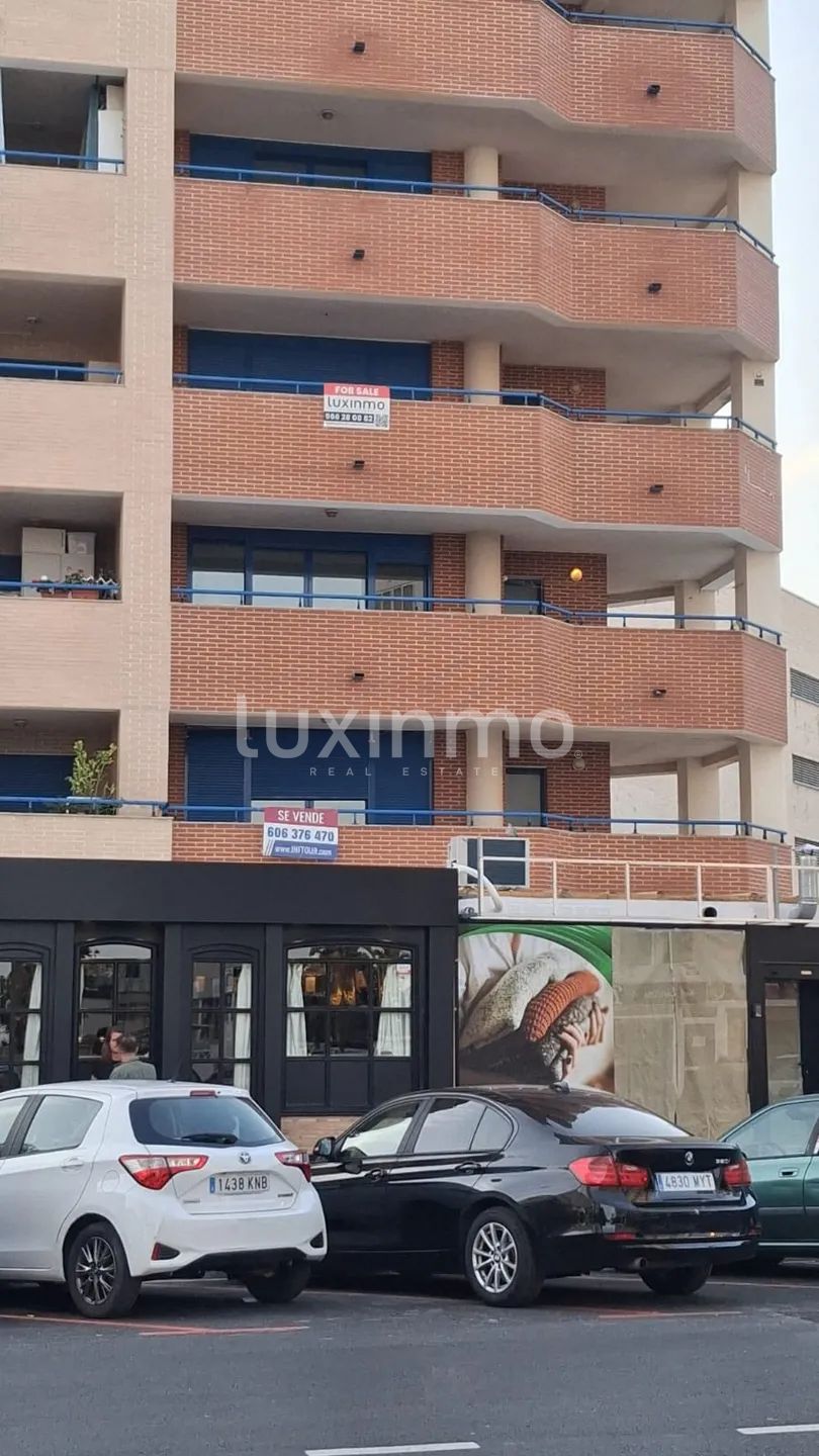 Exclusive designer apartment with sea views — photo 21