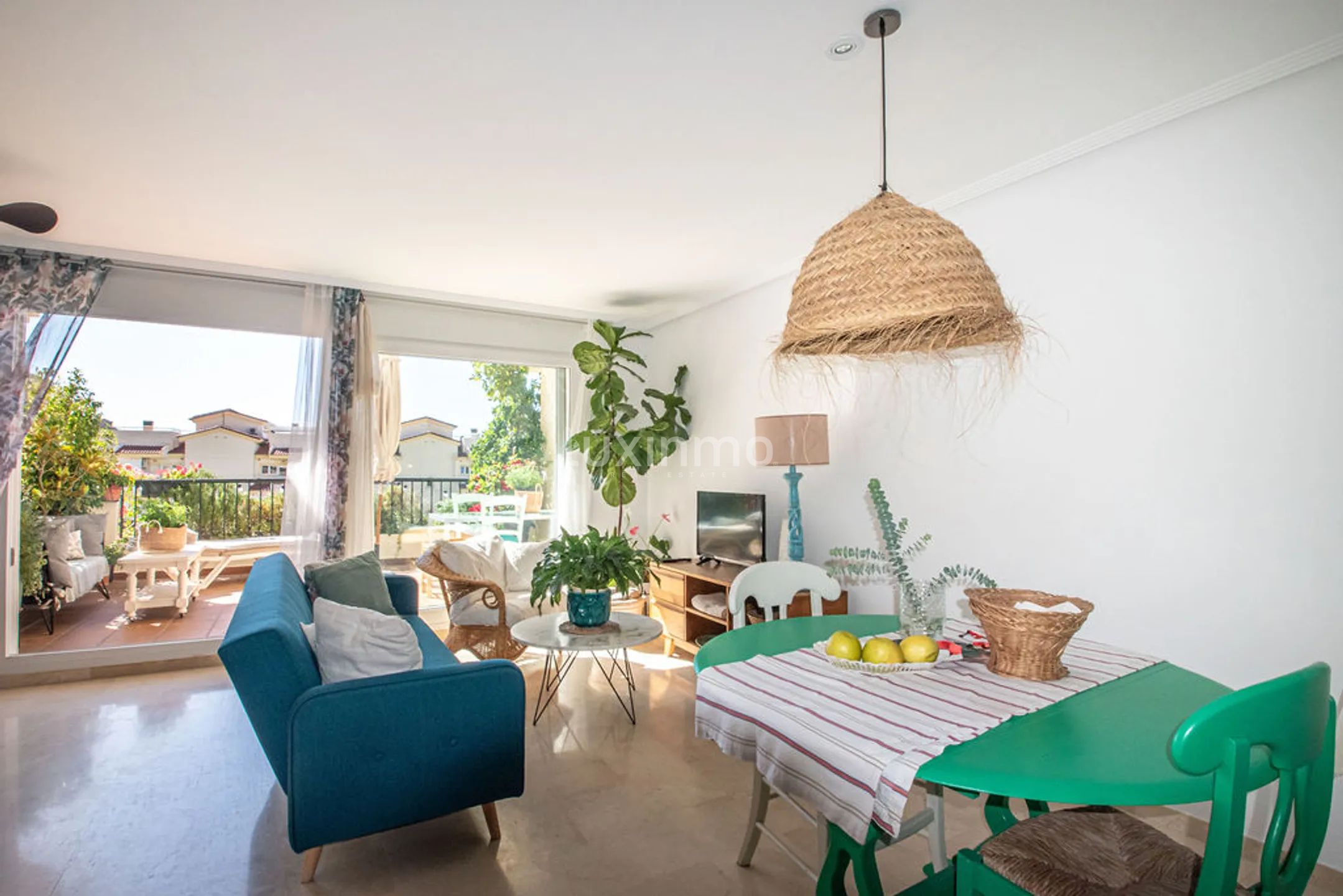 Mediterranean Duplex with Sea Views in Mascarat — photo 4