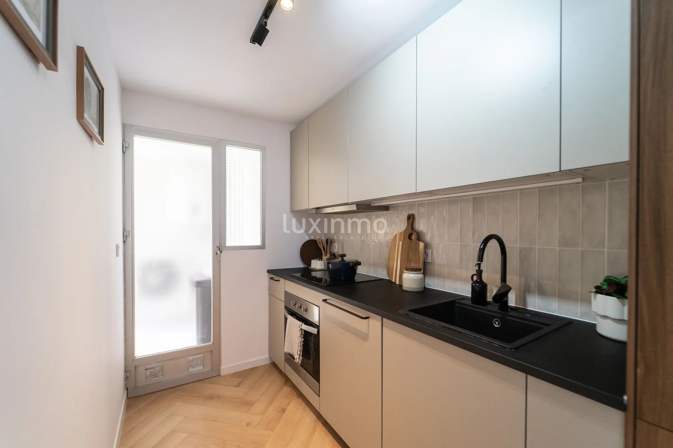 Modern 3-Bedroom Apartment in the Centre of Calpe — photo 8
