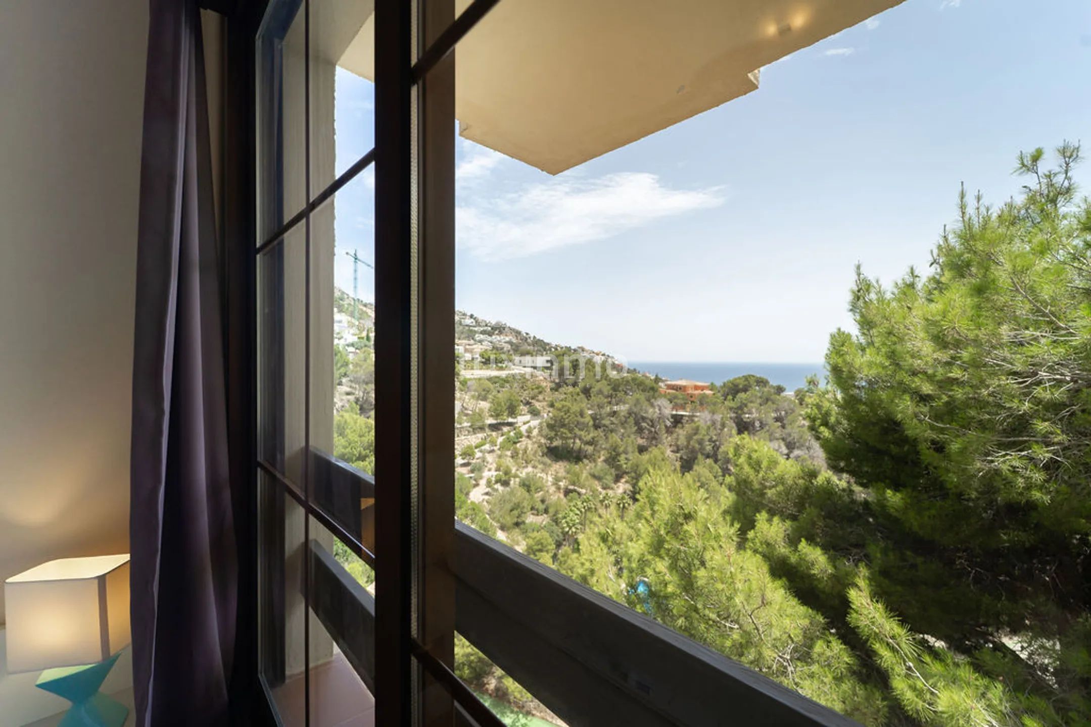 Mediterranean townhouse with panoramic sea views — photo 20