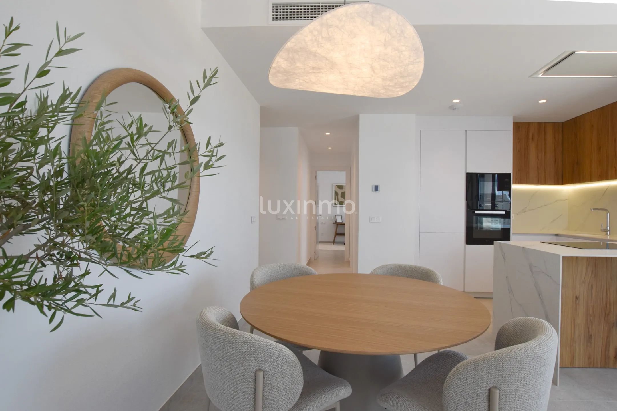 Modern flat with sea views to let in Calpe — photo 8