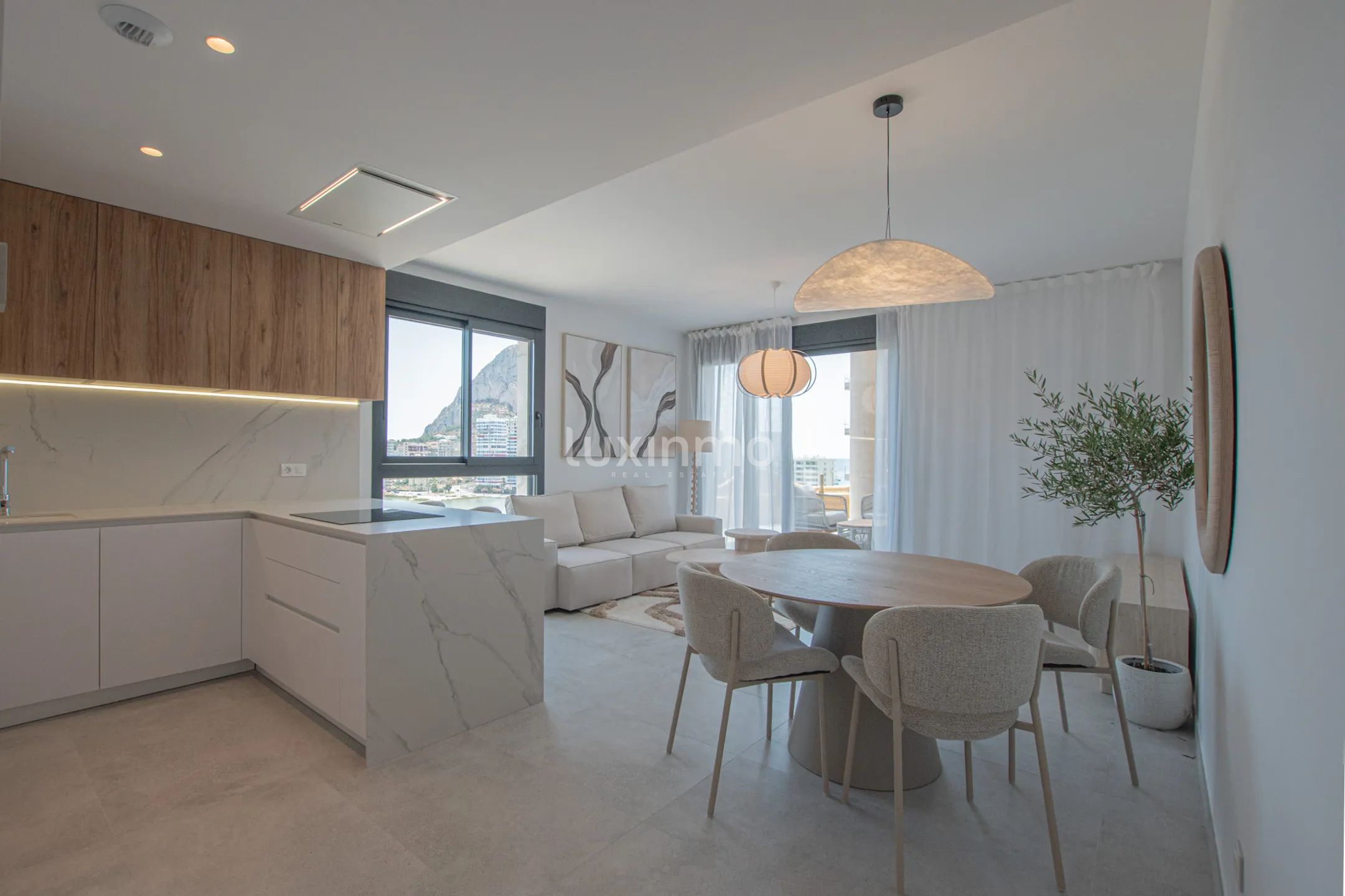 Modern flat with sea views to let in Calpe — photo 4