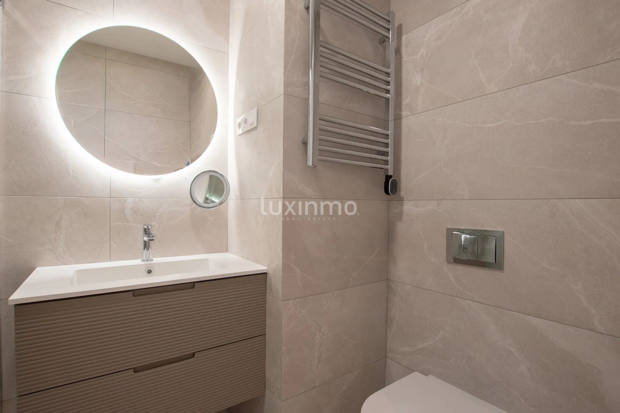Modern flat with sea views to let in Calpe — photo 18