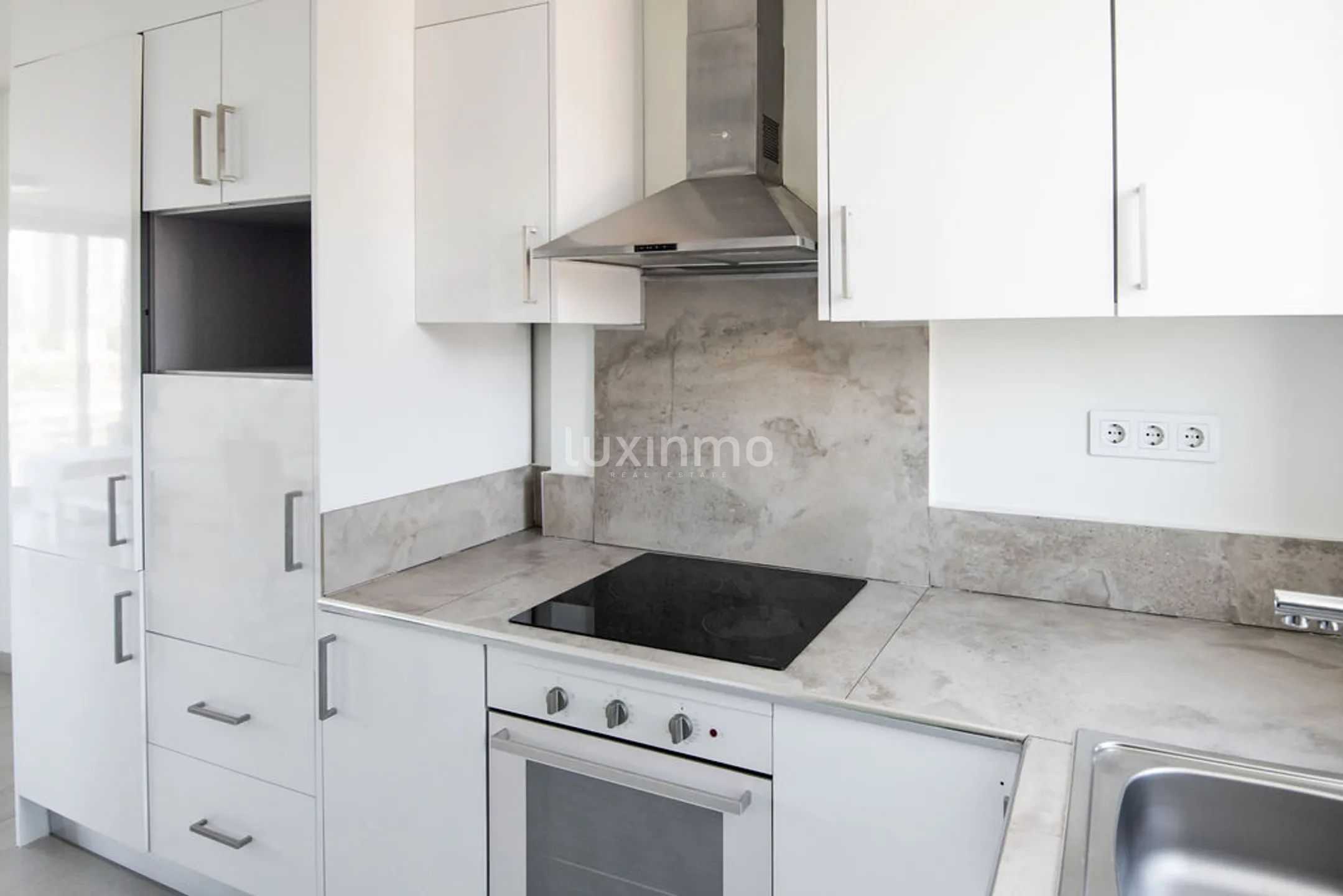 Modern 2 bed apartment with terrace in Cala Finestrat — photo 14