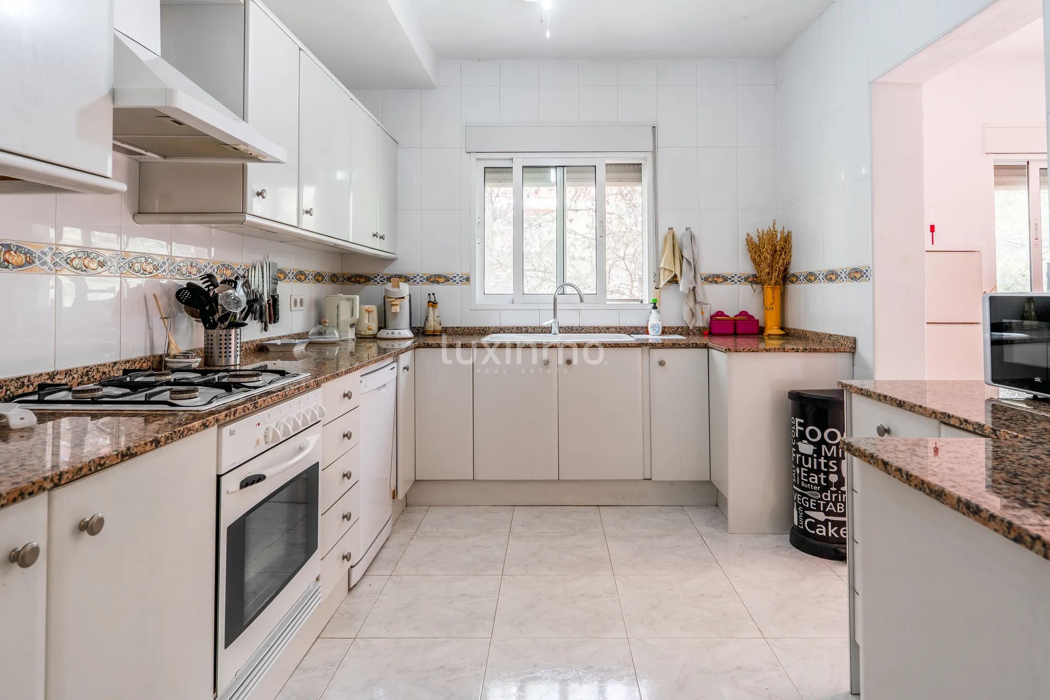 Mediterranean 5-bed villa with pool in Altea la Vella — photo 10
