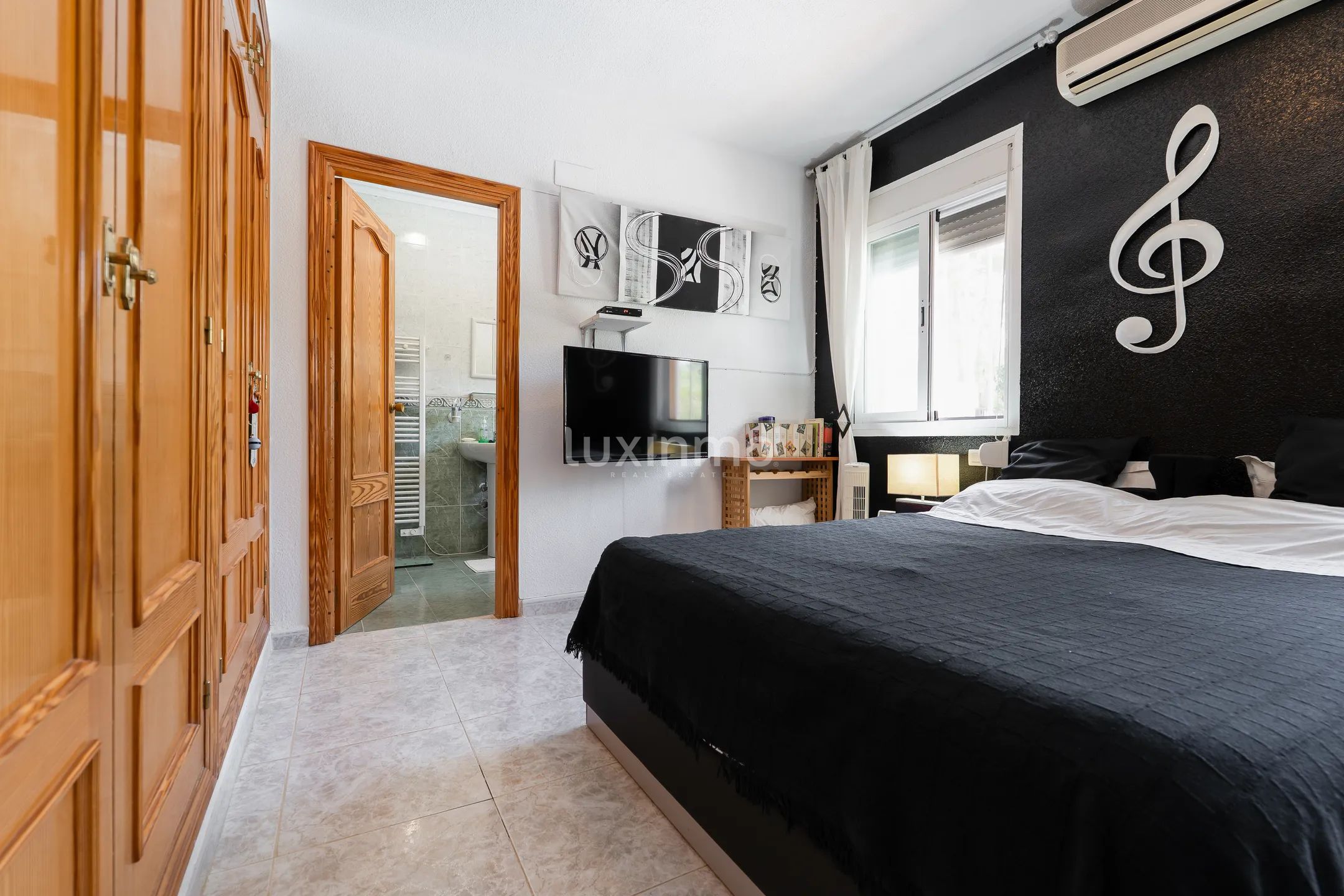 Mediterranean 5-bed villa with pool in Altea la Vella — photo 6