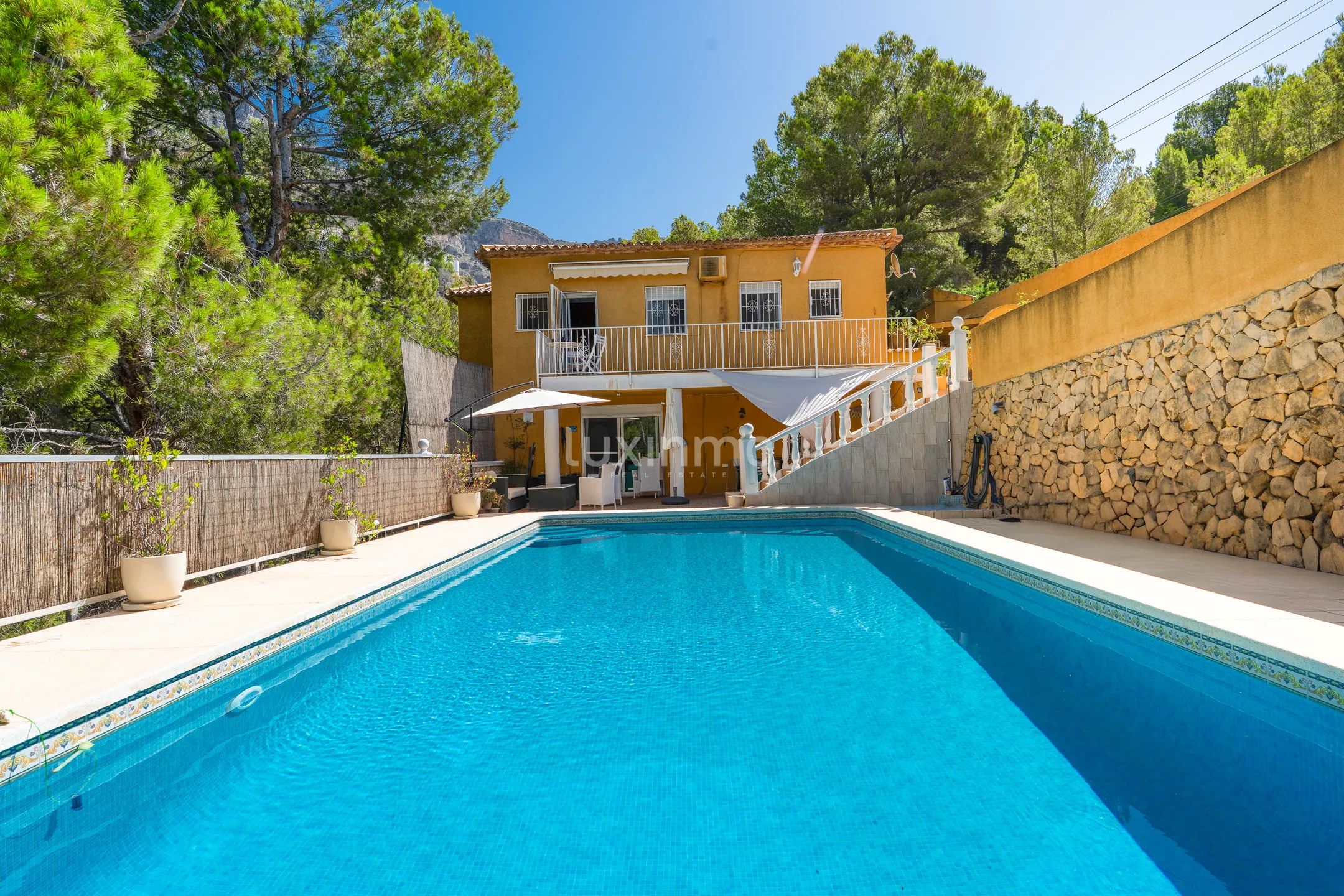 Villa im mediterranen Stil mit 5 Schlafzimmern und Pool in Altea la Vella