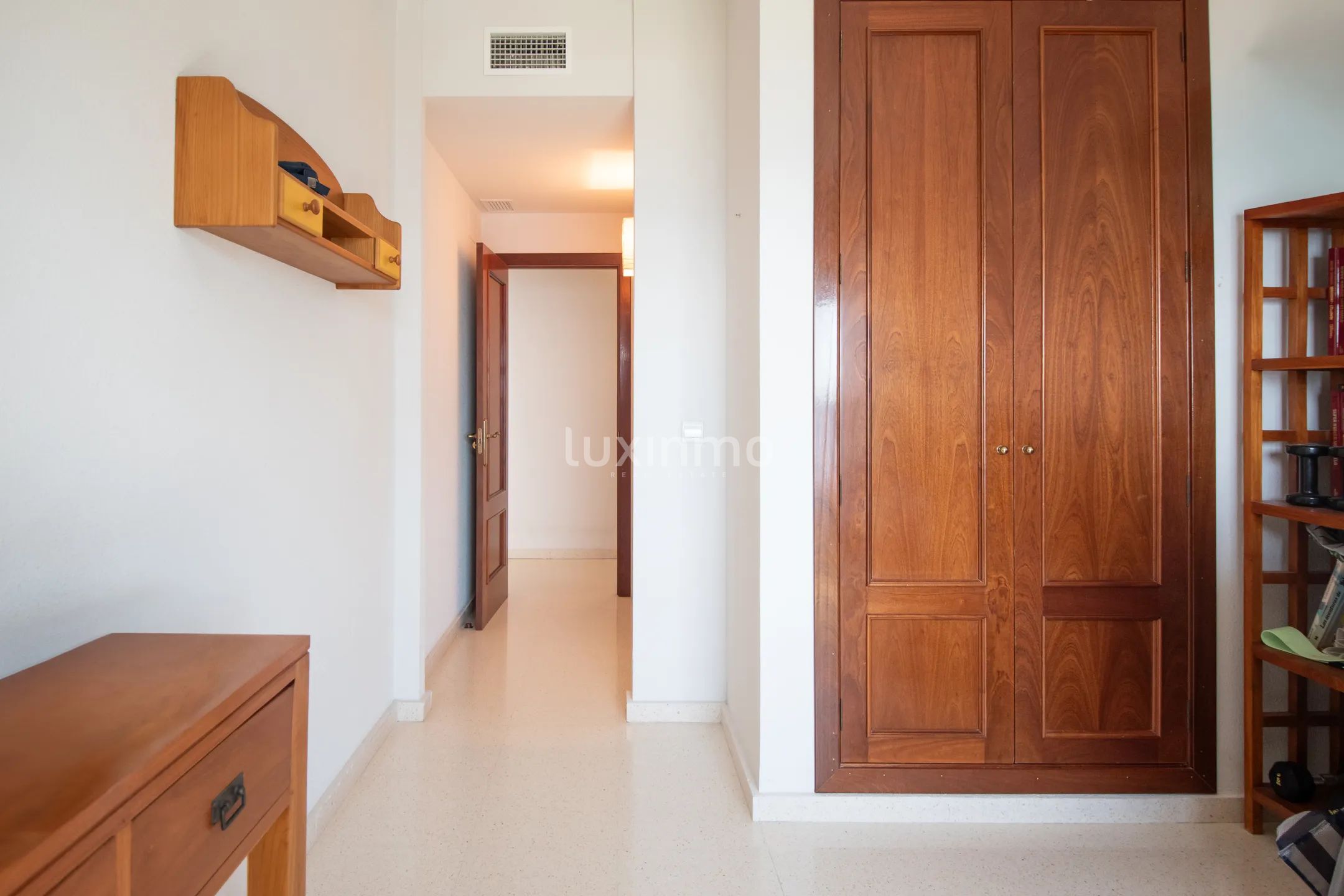 Cosy 2 bedroom flat with sea views in Poniente Beach, Benidorm — photo 13