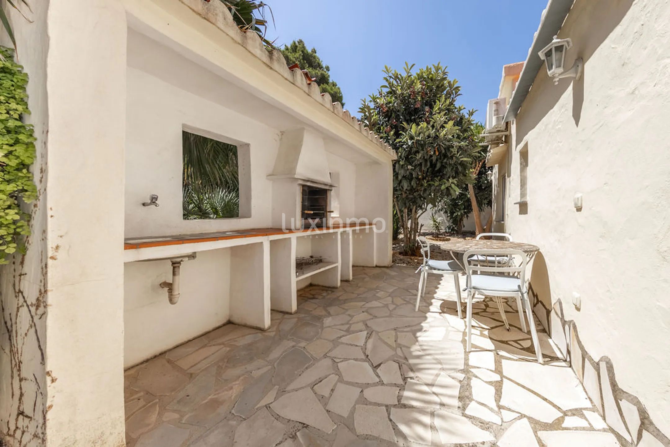 Investment alert: 2 houses for sale in Denia with tourist license — photo 27