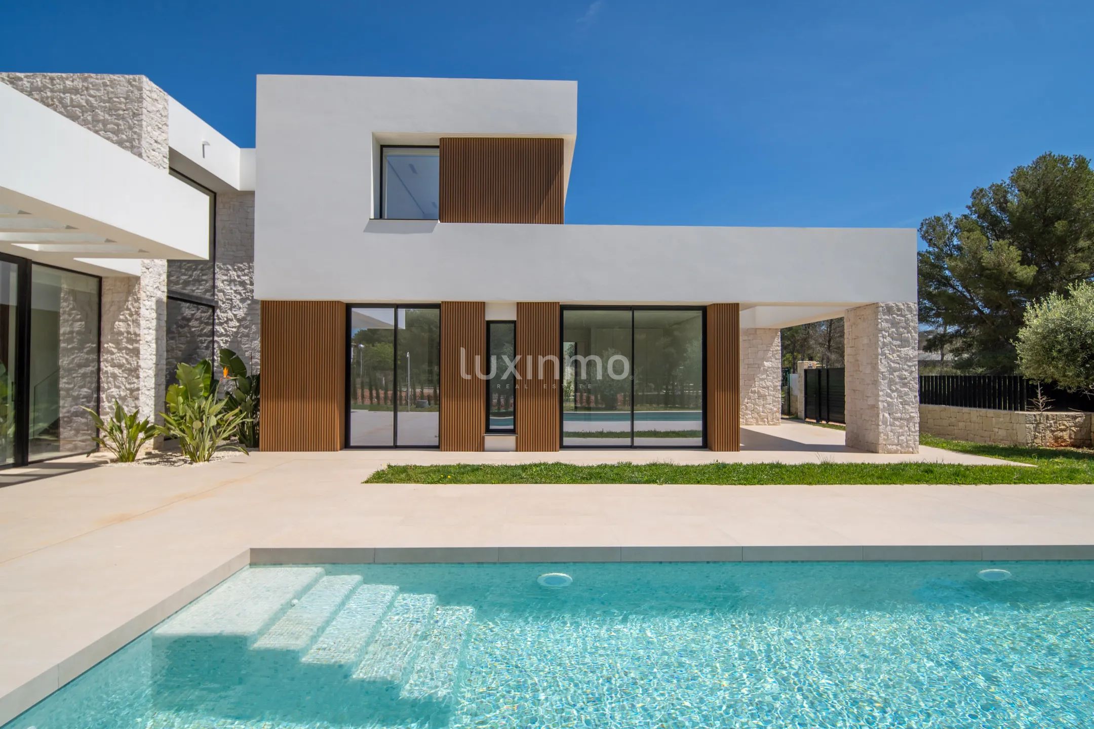 Luxury finished modern villa for sale Javea