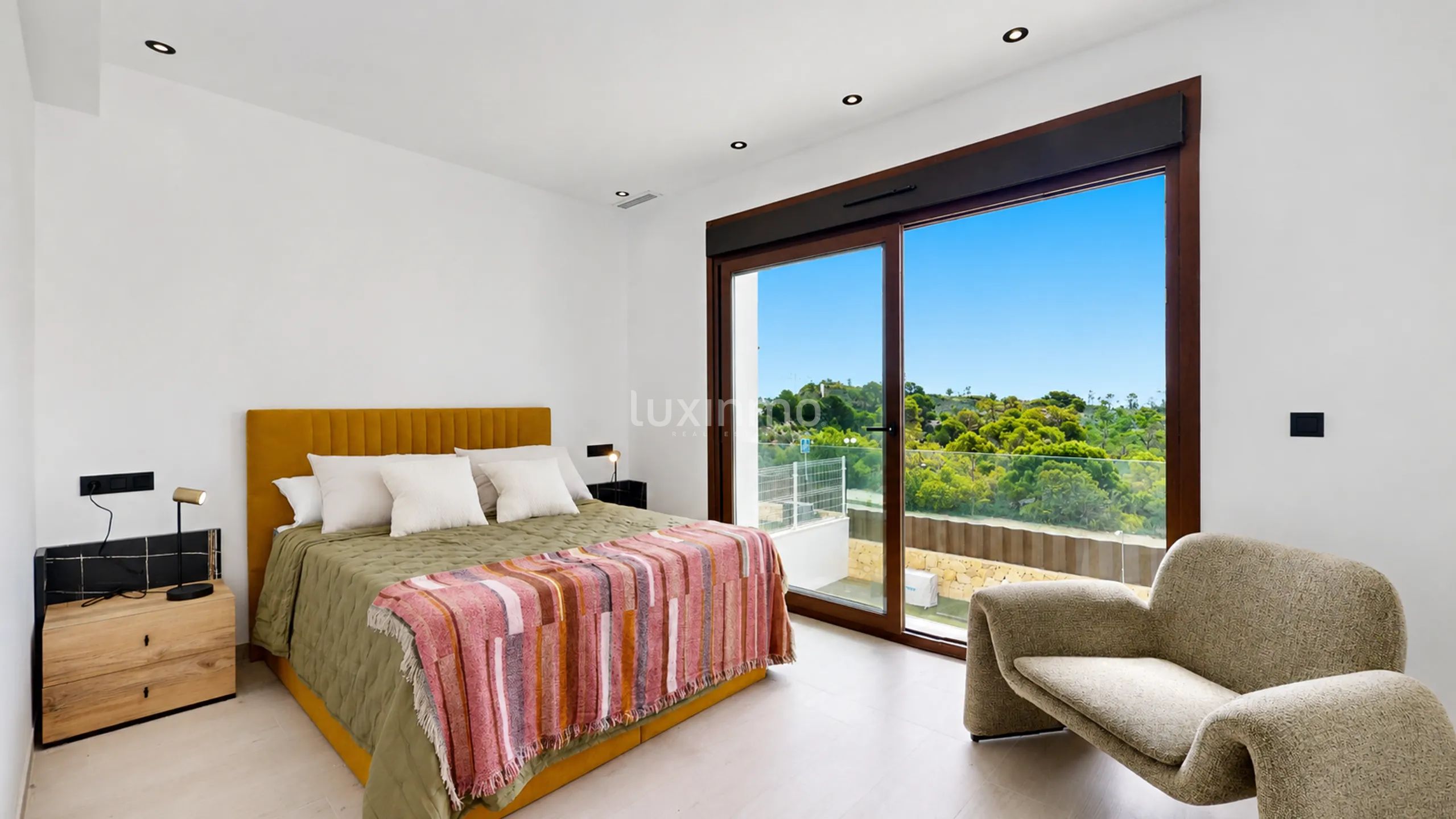 Moderne nybygd villa med 5 soverom og svømmebasseng i Finestrat — photo 20