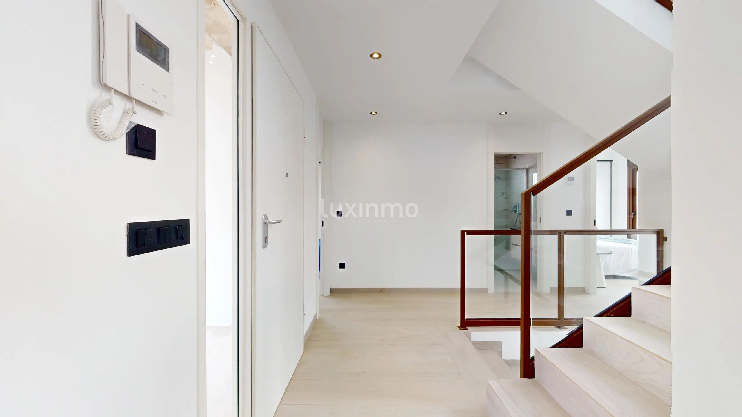 Moderne nybygd villa med 5 soverom og svømmebasseng i Finestrat — photo 17