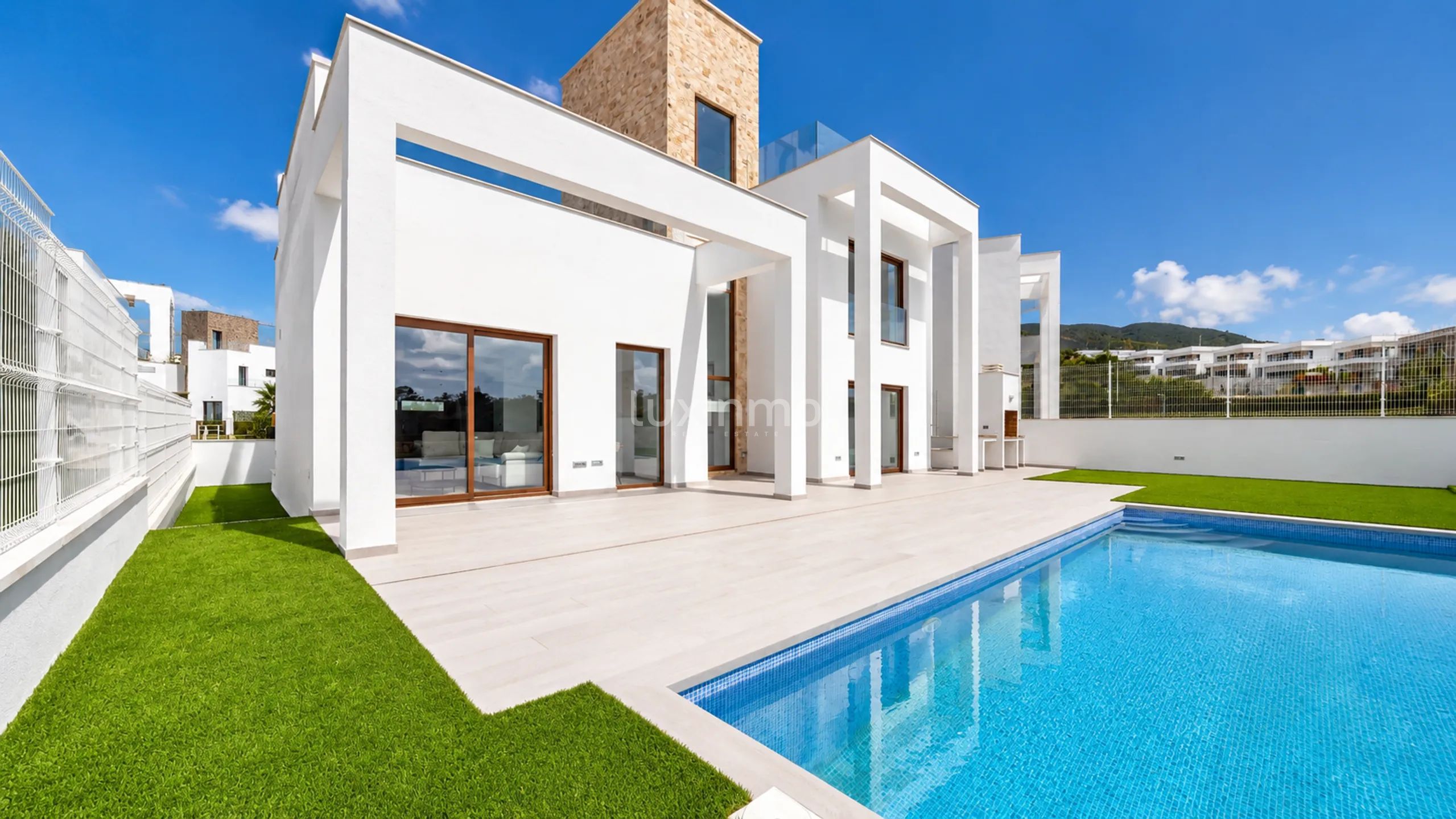 Moderne nybygd villa med 5 soverom og svømmebasseng i Finestrat — photo 9