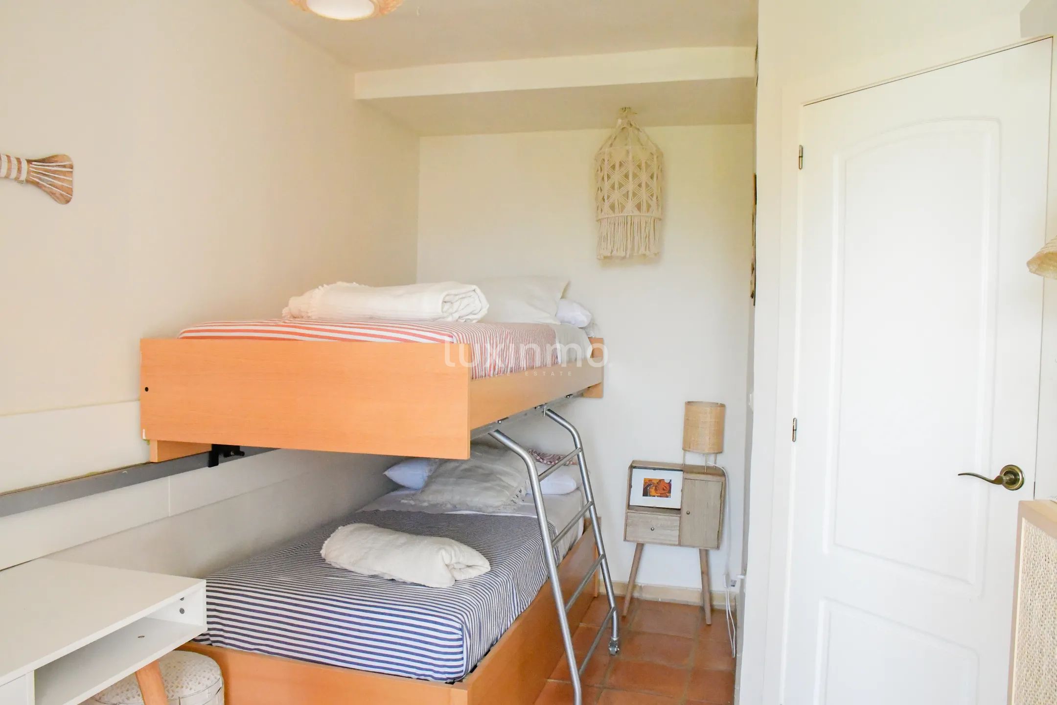 Mediterranean semi-detached 3-bedroom house for rent in Finestrat — photo 7