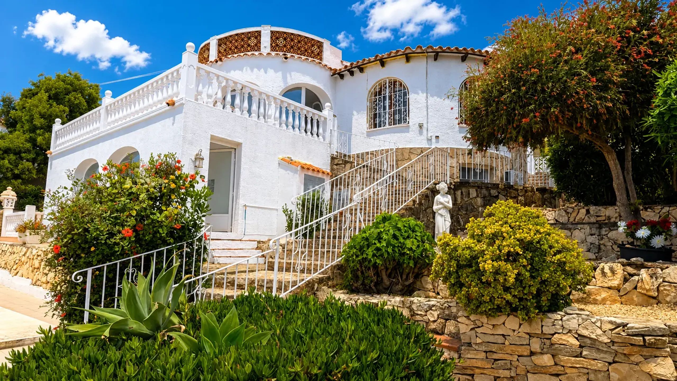 Mediterranean villa with sea views in Balcón al Mar — photo 23