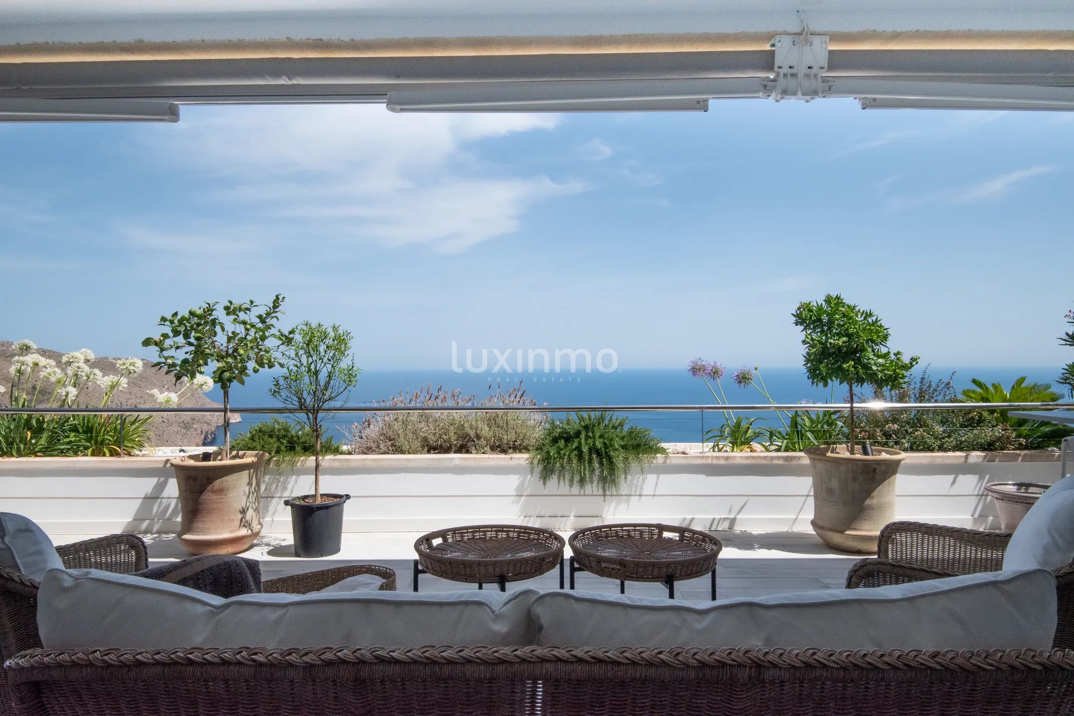 Renoviertes Penthouse im mediterranen Stil in Altea Hills