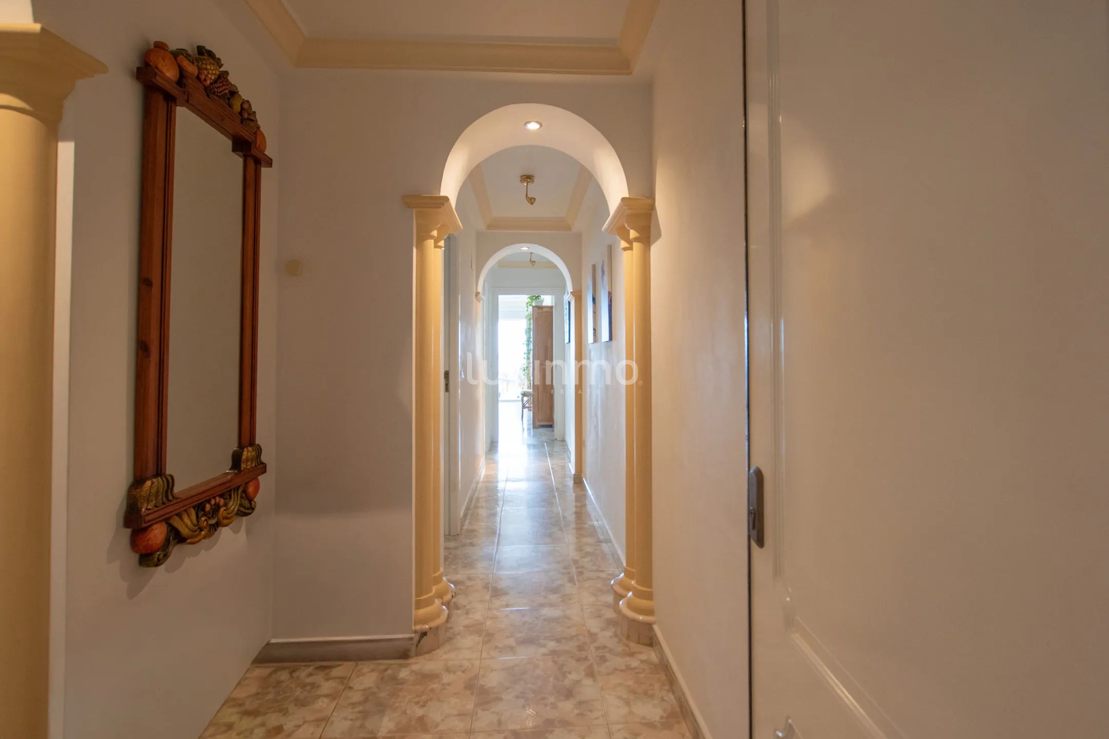 Mediterranean style seafront flat to let in Calpe — photo 4