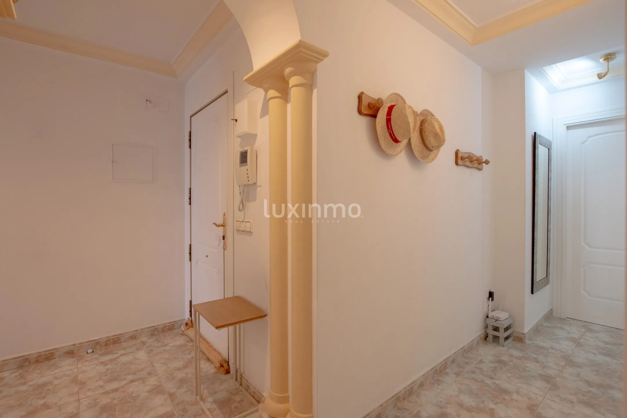 Mediterranean style seafront flat to let in Calpe — photo 5
