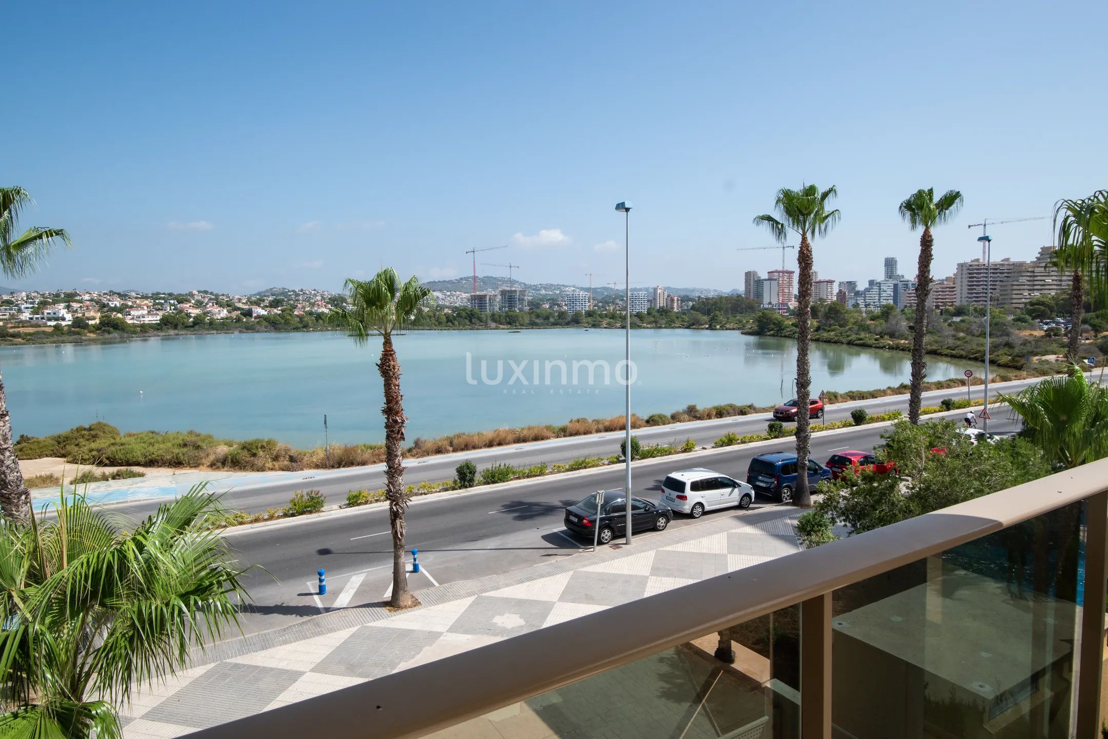 Apartment with garage, open views and pool in Calpe — photo 2