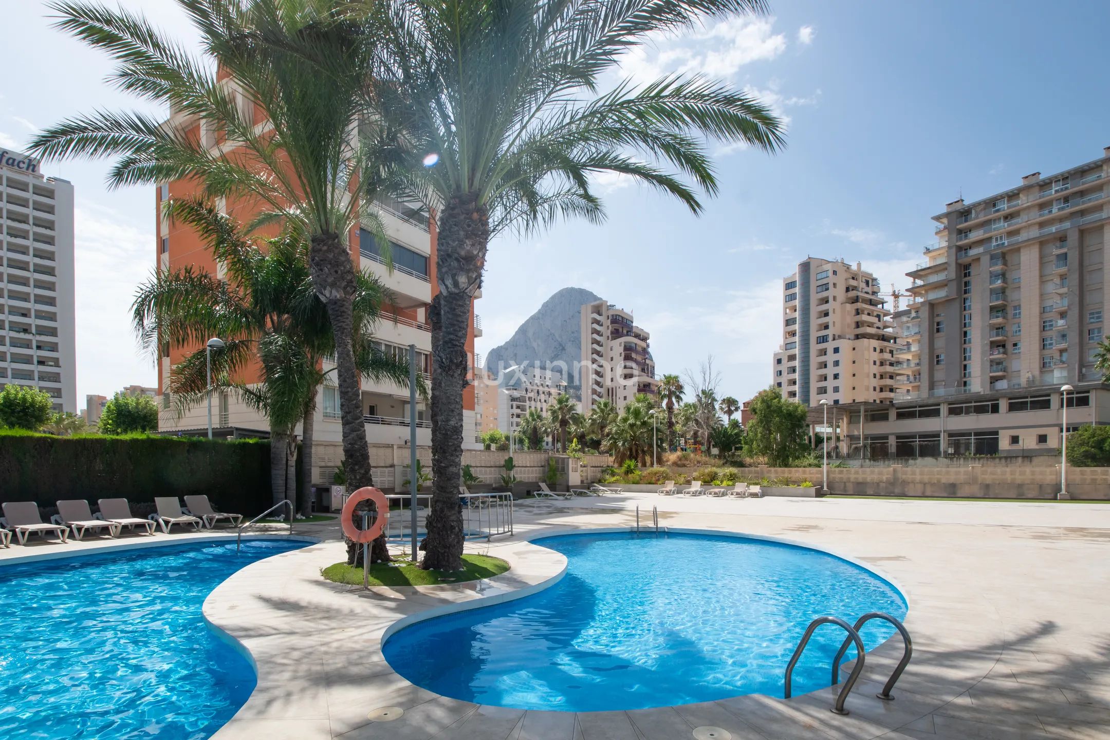 Apartment with garage, open views and pool in Calpe — photo 11