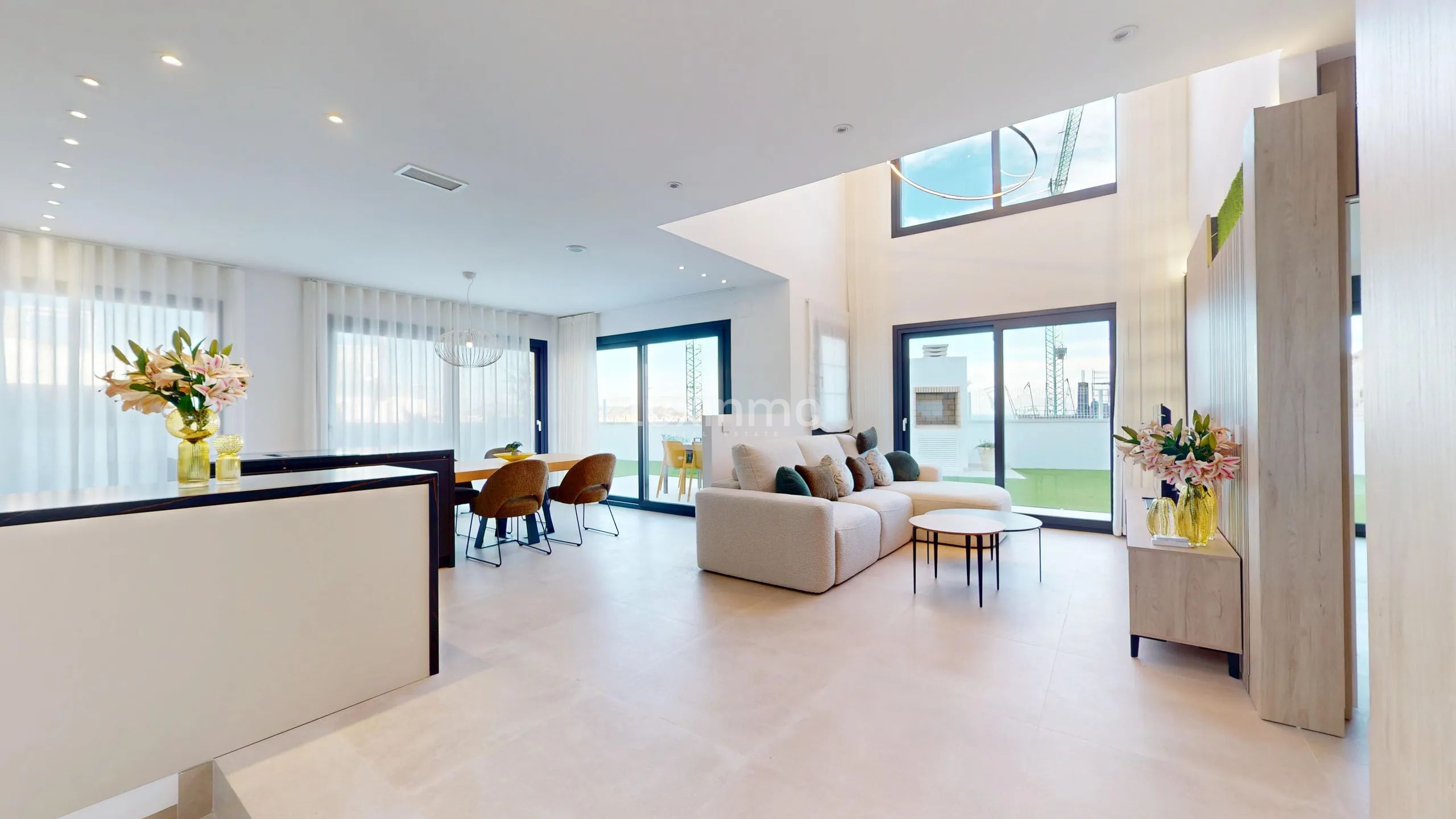 Luxury 4 bedroom villa with sea views for sale in Finestrat — photo 11