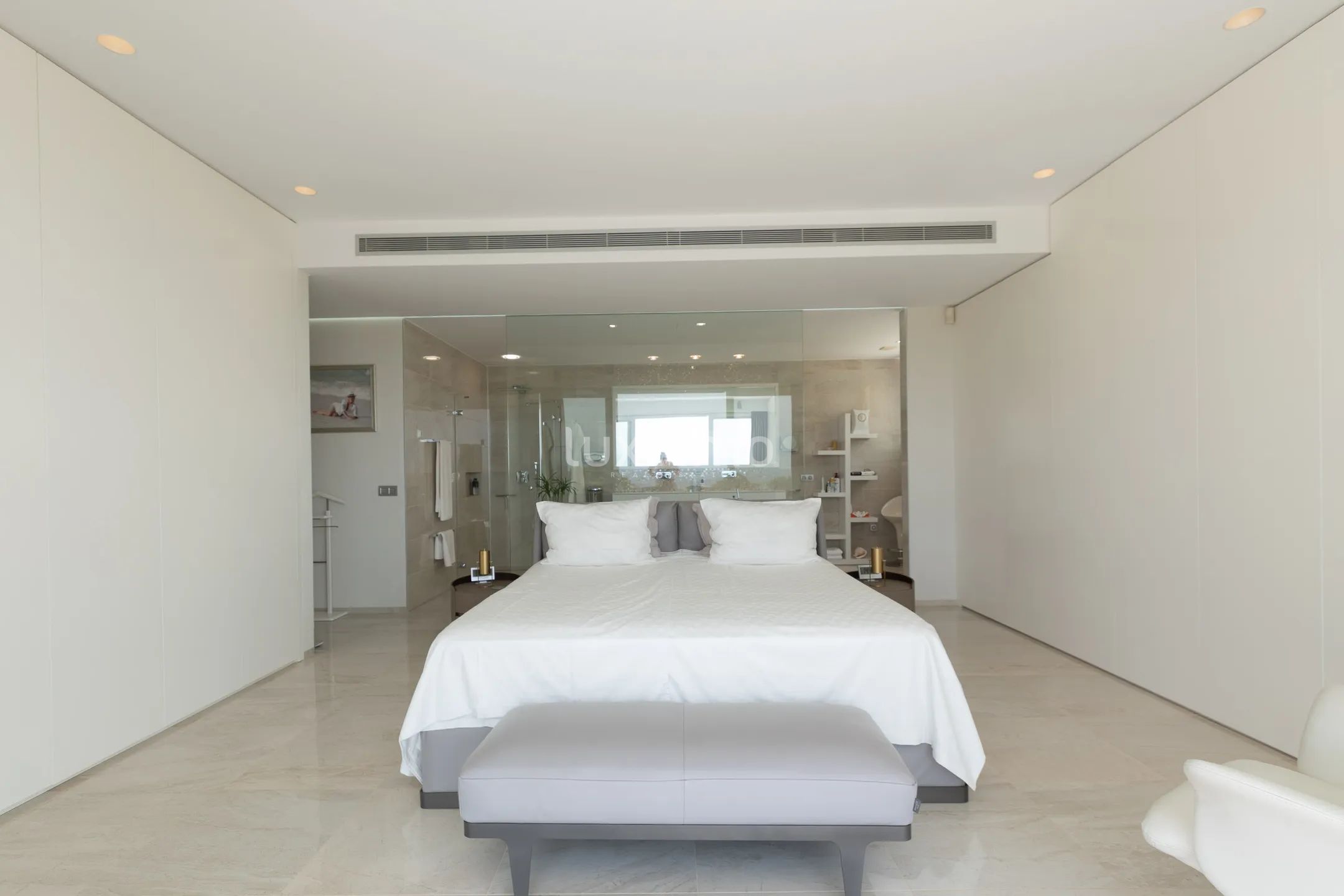 Exclusive villa in Altea with panoramic sea views — photo 32