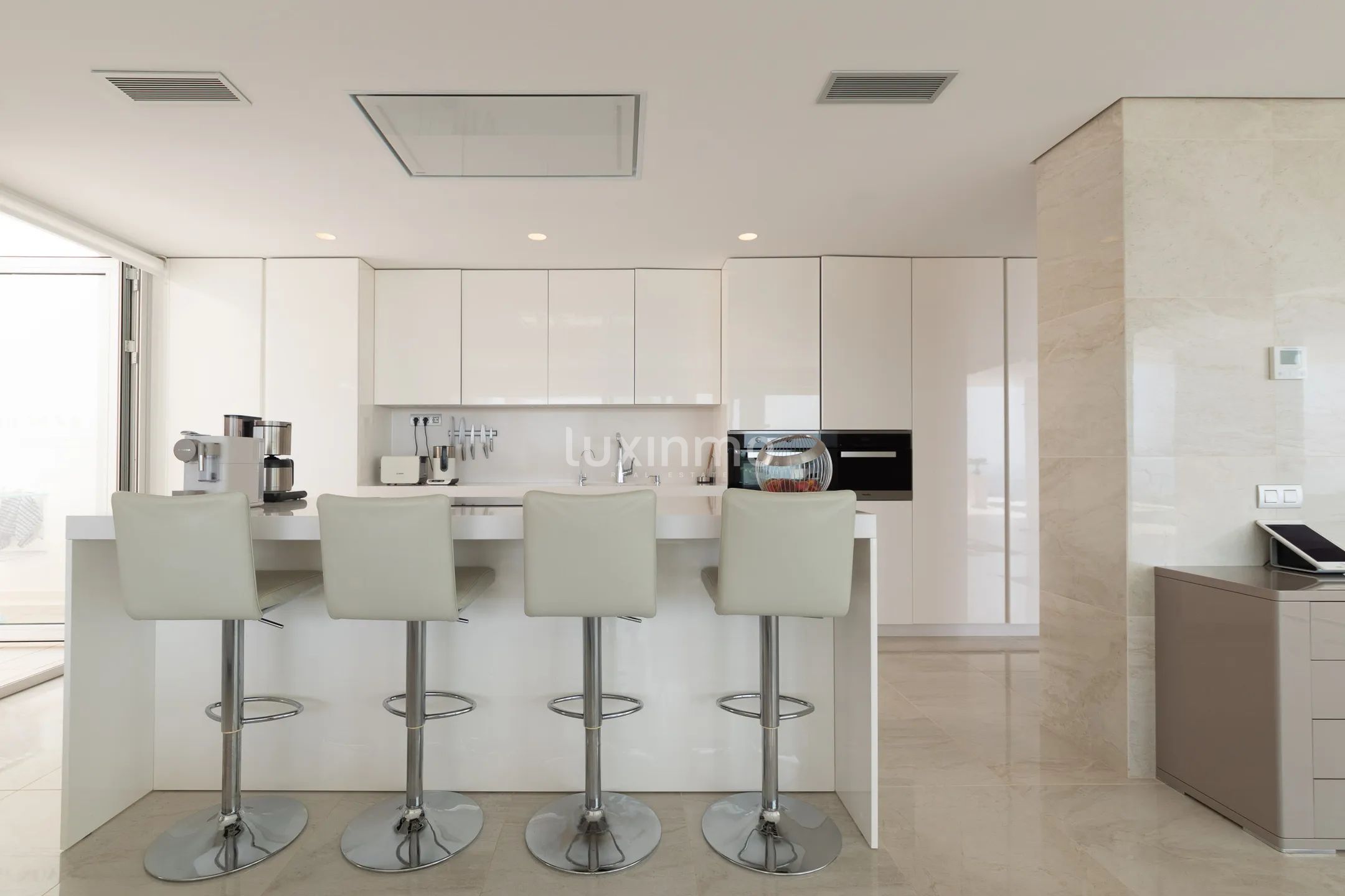 Exclusive villa in Altea with panoramic sea views — photo 24
