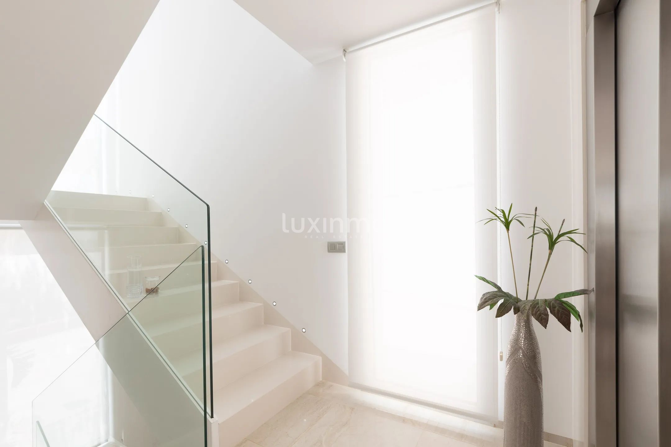 Exclusive villa in Altea with panoramic sea views — photo 27
