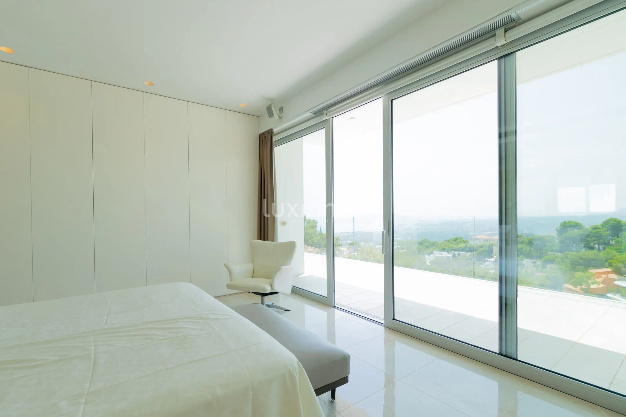 Exclusive villa in Altea with panoramic sea views — photo 36